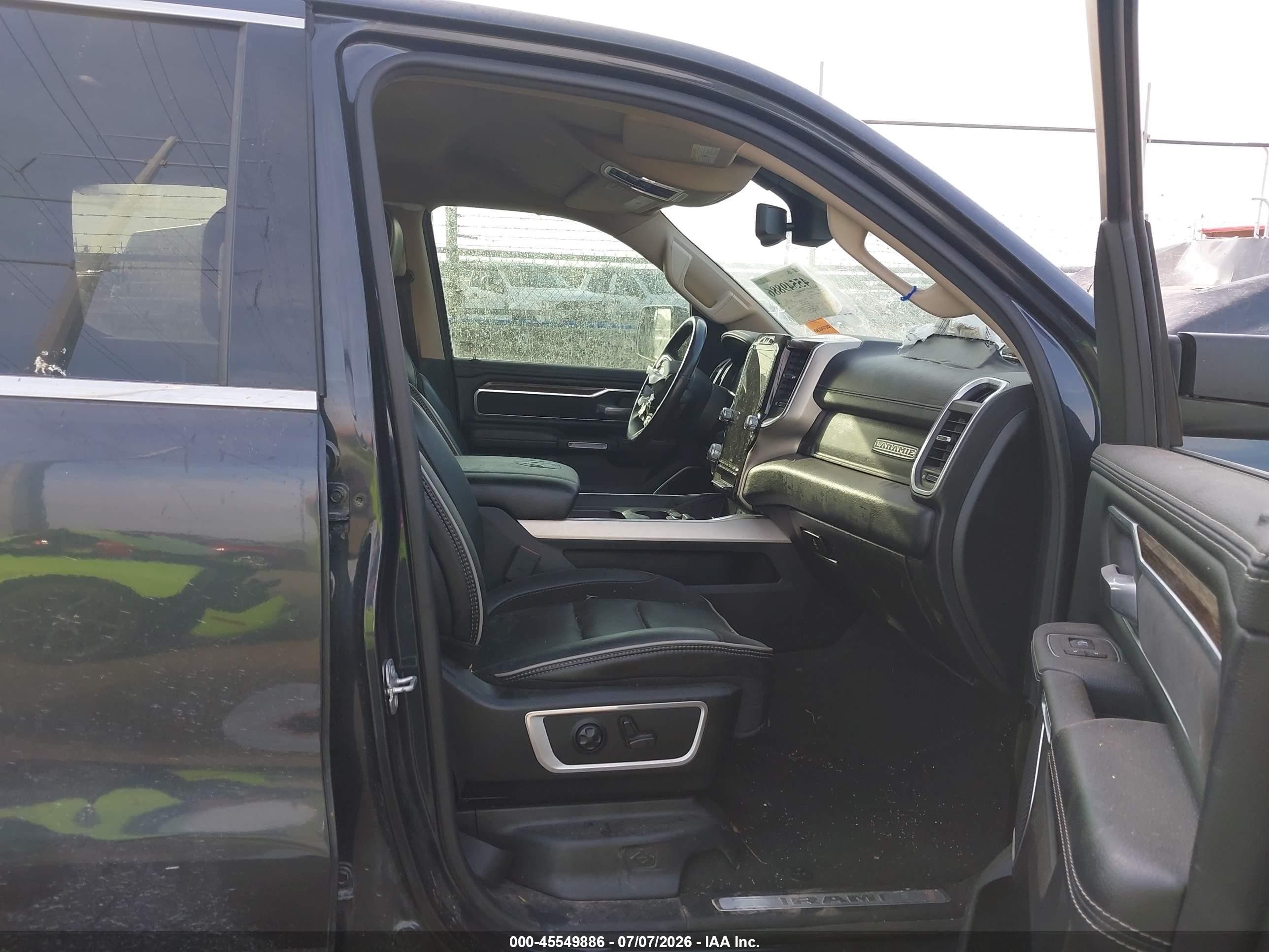 2020 Ram 1500 Laramie  4x4 5'7 Box Blue vin: 1C6SRFJT6LN325650