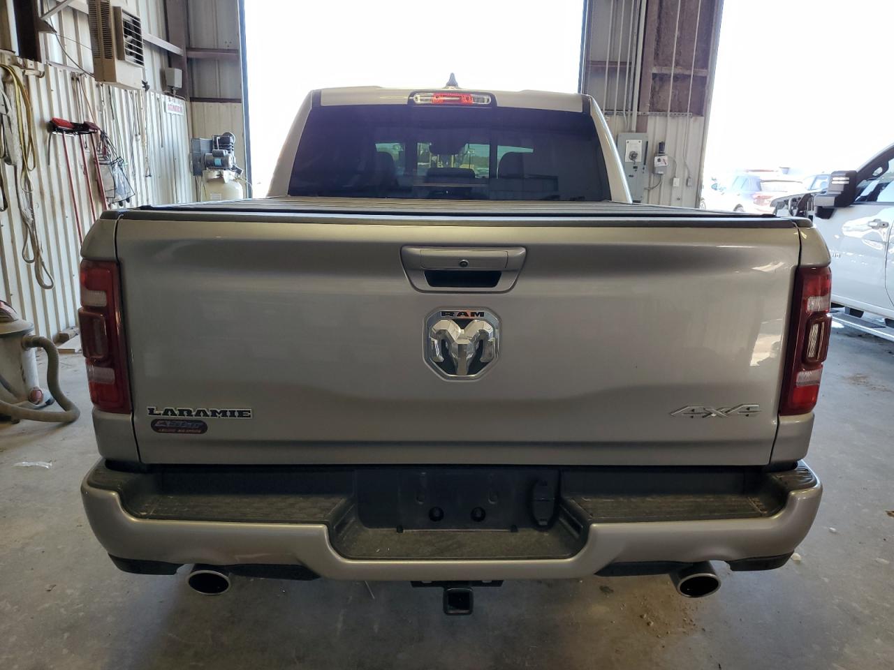 2024 Ram 1500 Laramie Gray vin: 1C6SRFJT8RN190213