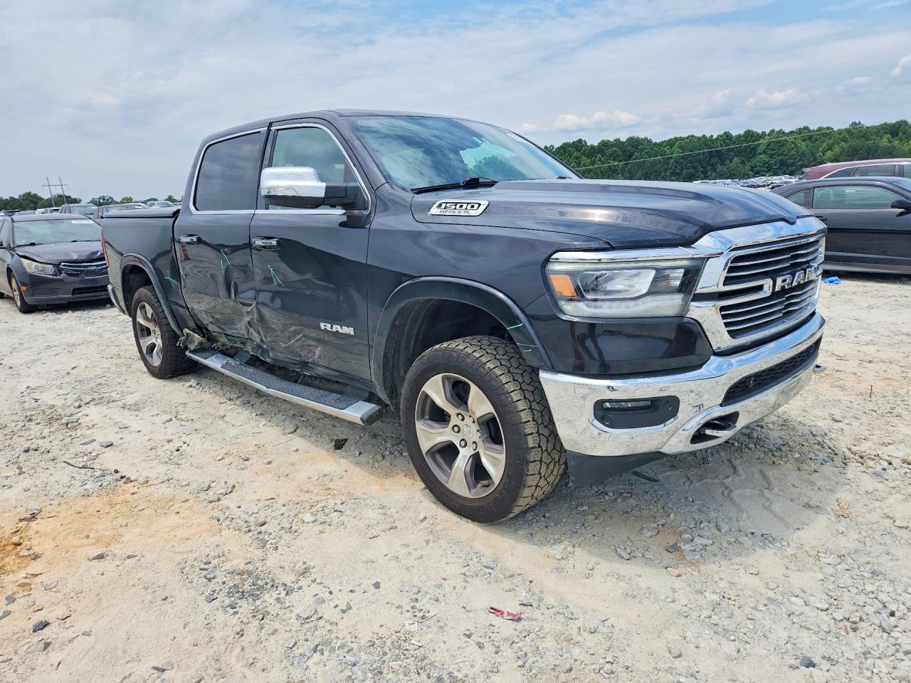 2020 Ram 1500 Laramie Black vin: 1C6SRFJTXLN328891