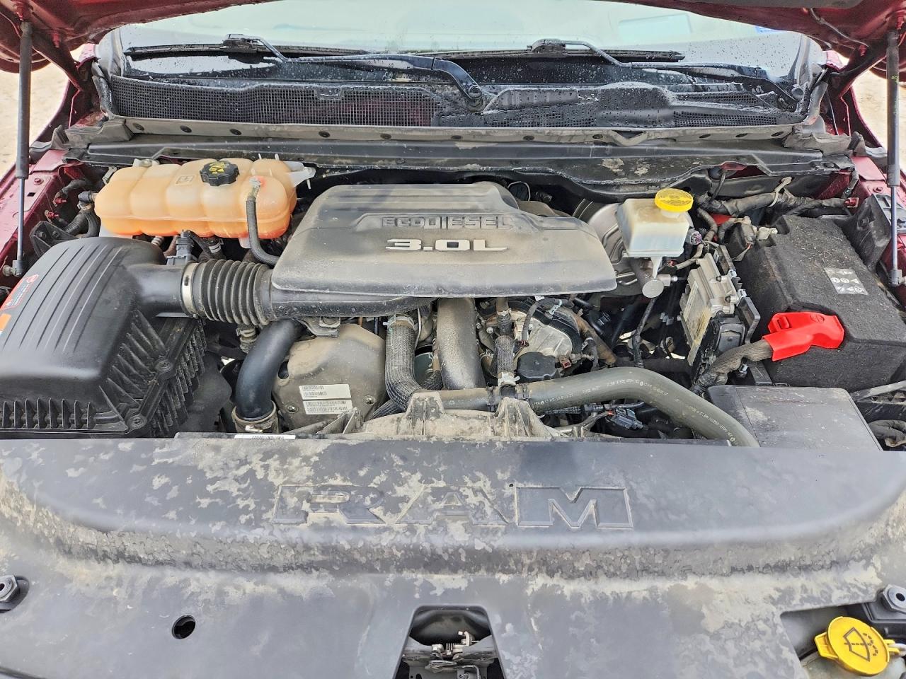 2021 Ram 1500 Longhorn Red vin: 1C6SRFKM9MN592533