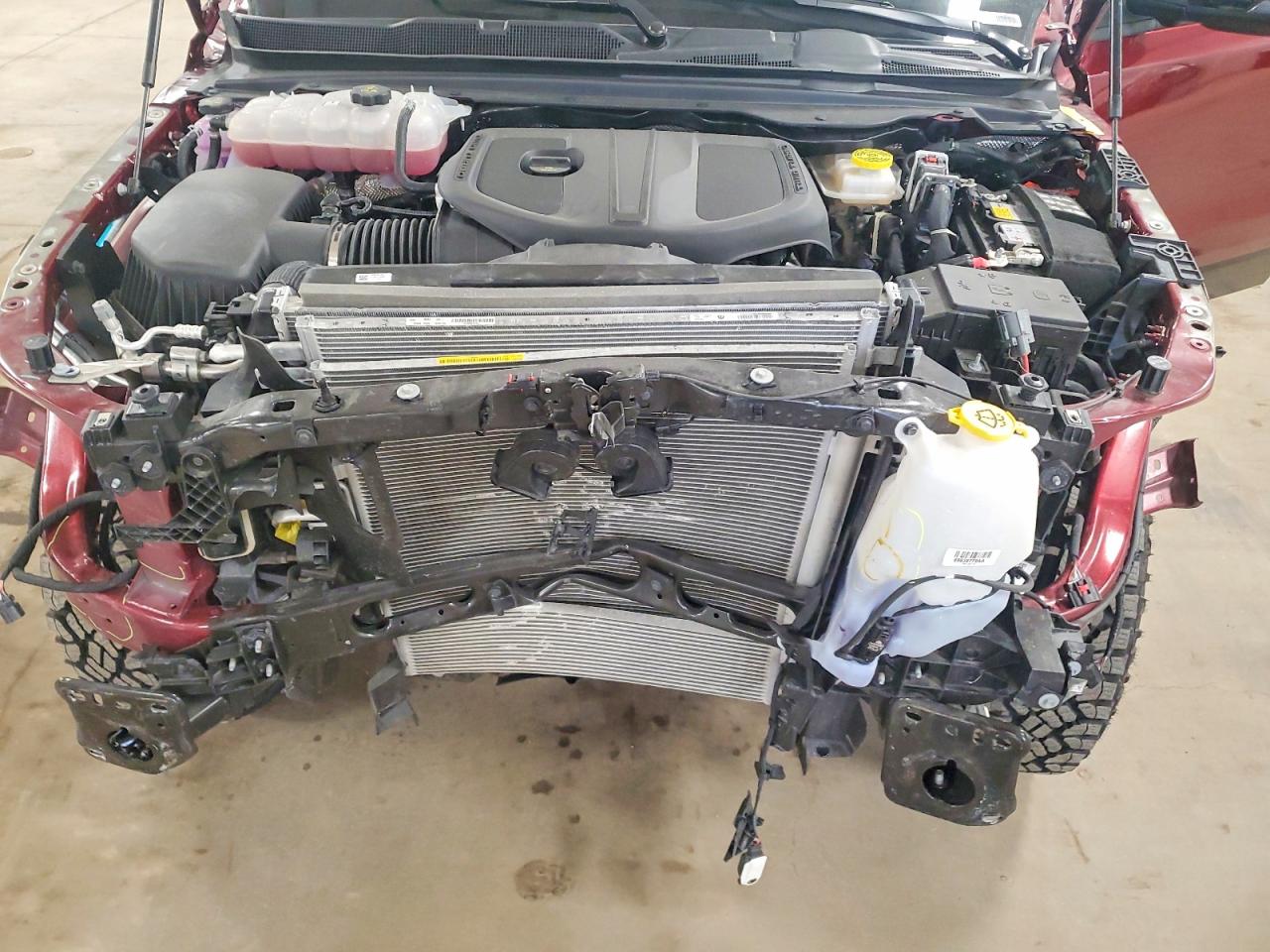 2026 Ram 1500 Rebel Burgundy vin: 1C6SRFLP8TN215232