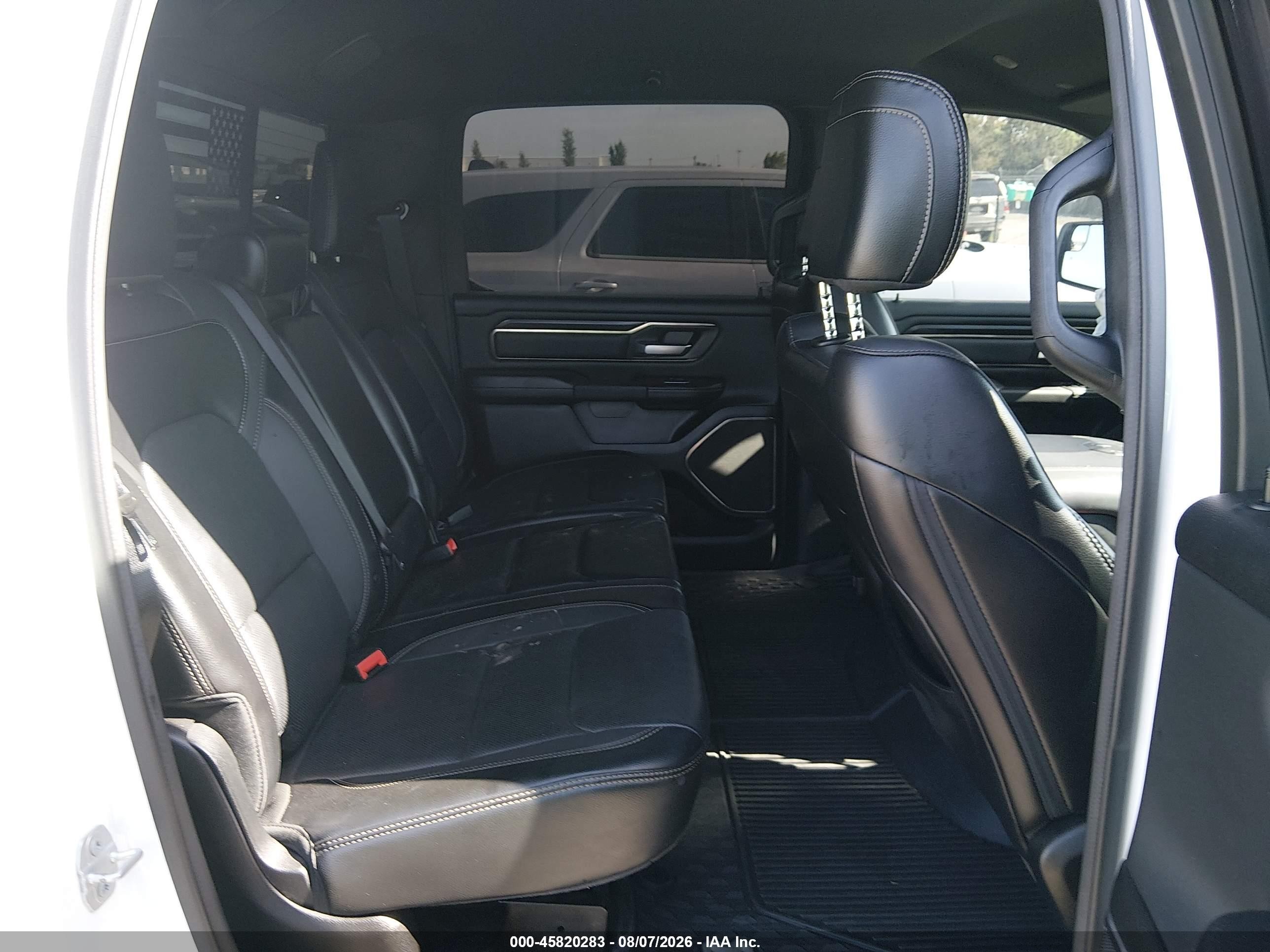 2023 Ram 1500 Rebel  4x4 5'7 Box Белый vin: 1C6SRFLT2PN598992