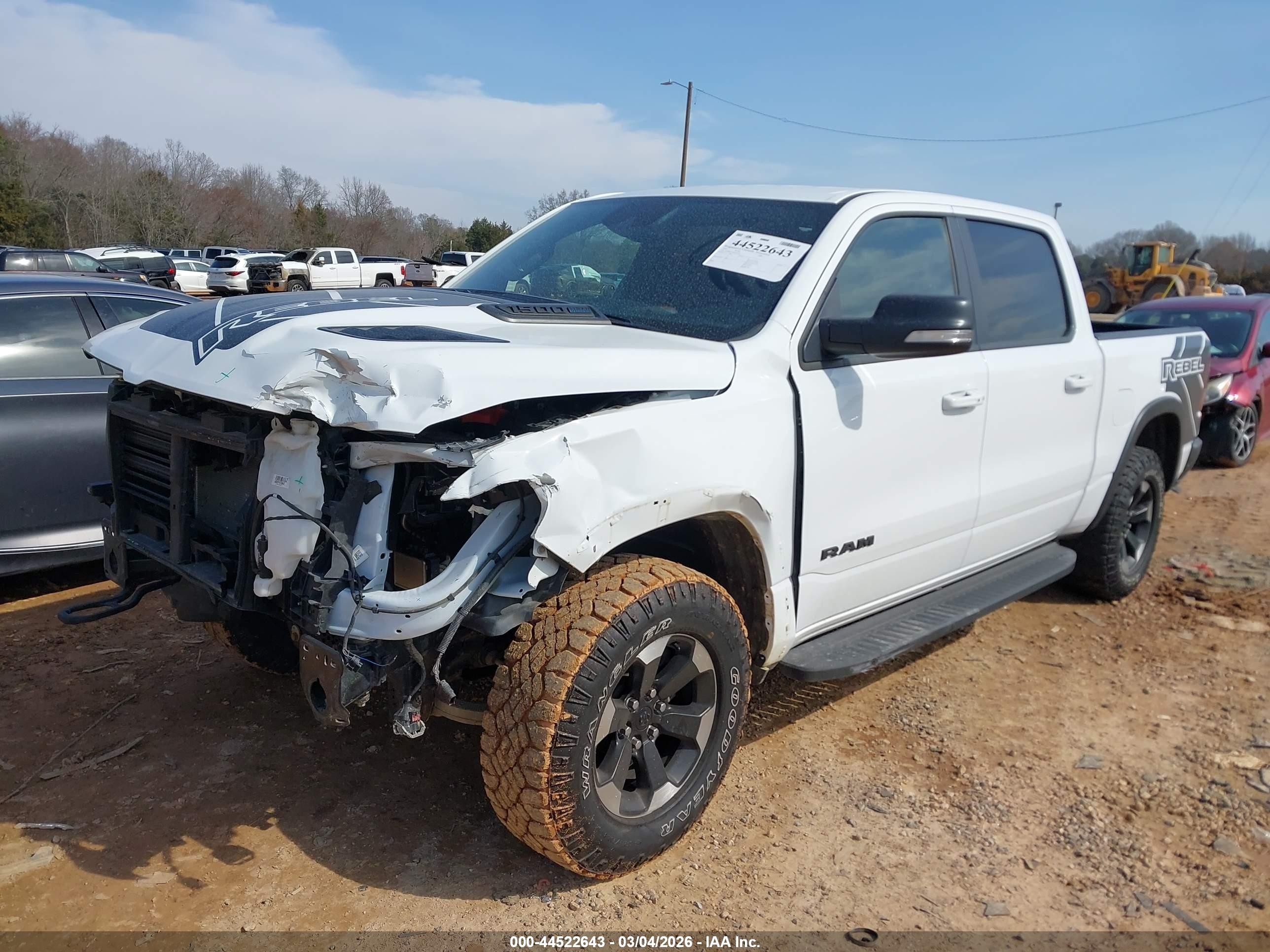2022 Ram 1500 Rebel  4x4 5'7 Box Белый vin: 1C6SRFLT3NN405472