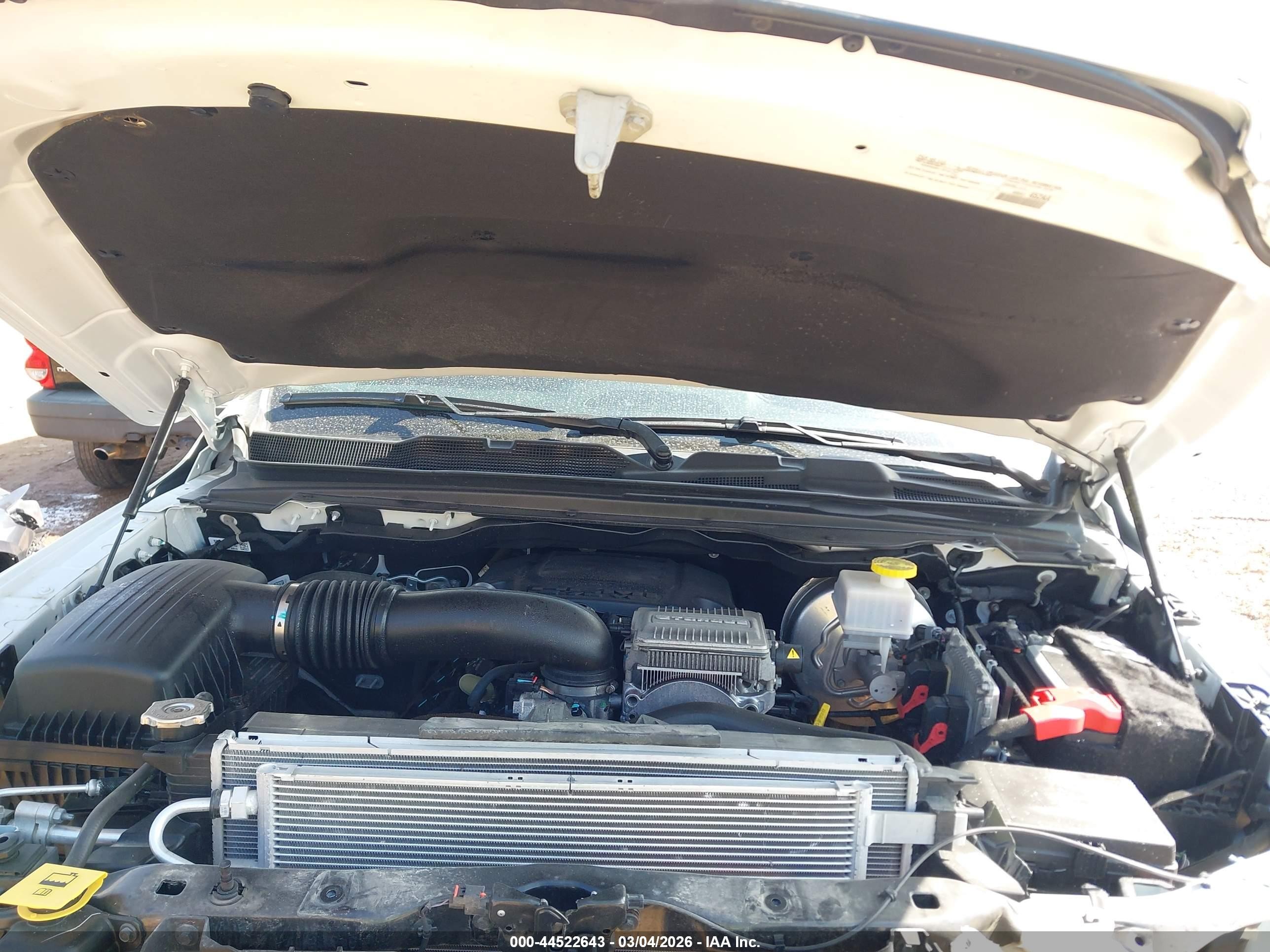 2022 Ram 1500 Rebel  4x4 5'7 Box Белый vin: 1C6SRFLT3NN405472