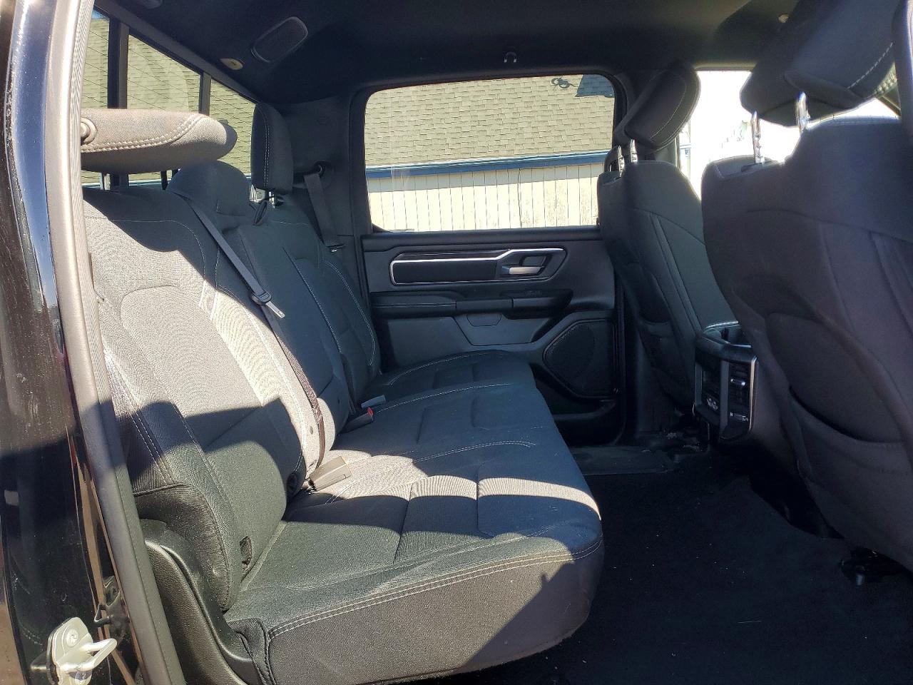 2024 Ram 1500 Big Horn Black vin: 1C6SRFMT5RN139182
