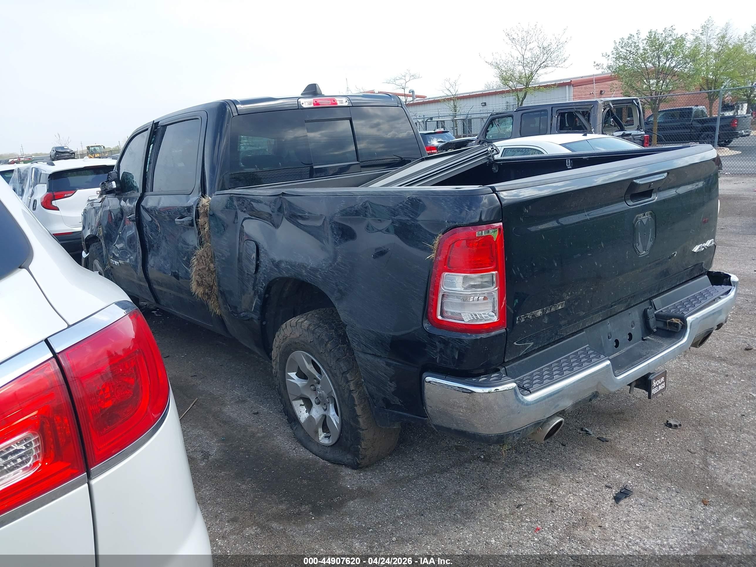 2021 Ram 1500 Big Horn  4x4 6'4 Box Black vin: 1C6SRFMT9MN799007