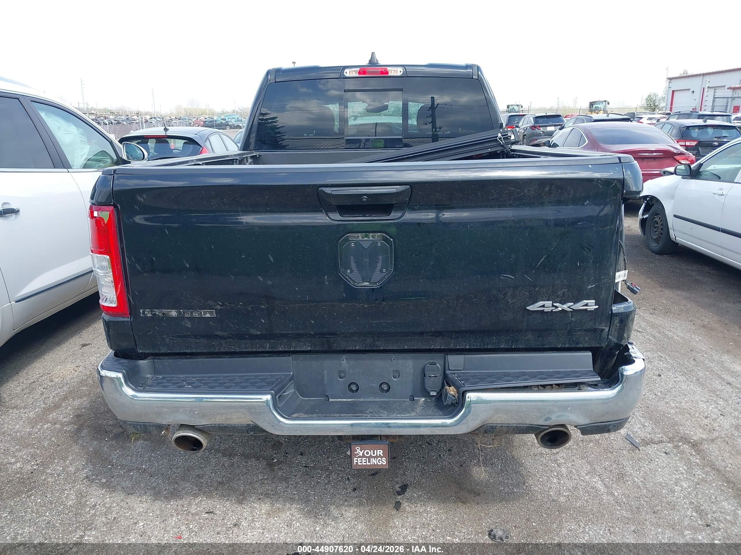 2021 Ram 1500 Big Horn  4x4 6'4 Box Black vin: 1C6SRFMT9MN799007