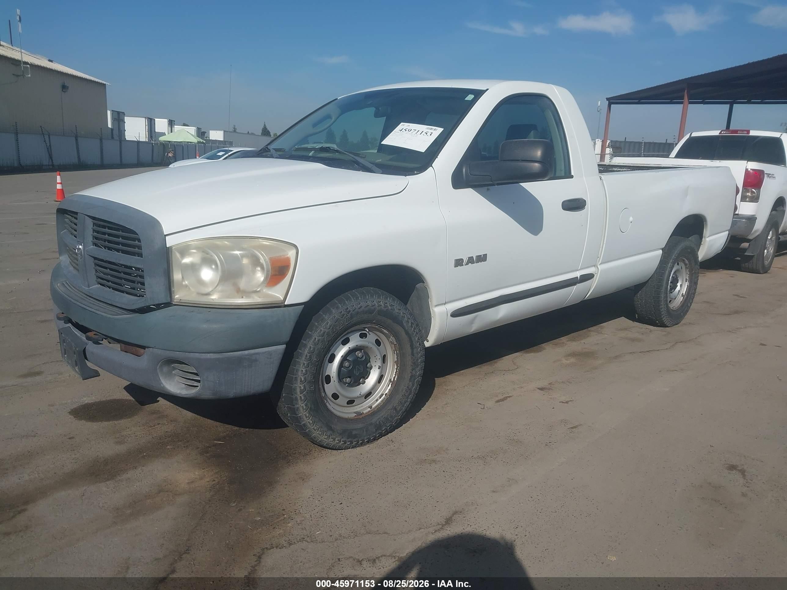 2008 Dodge Ram 1500 St/sxt White vin: 1D3HA16N98J174266