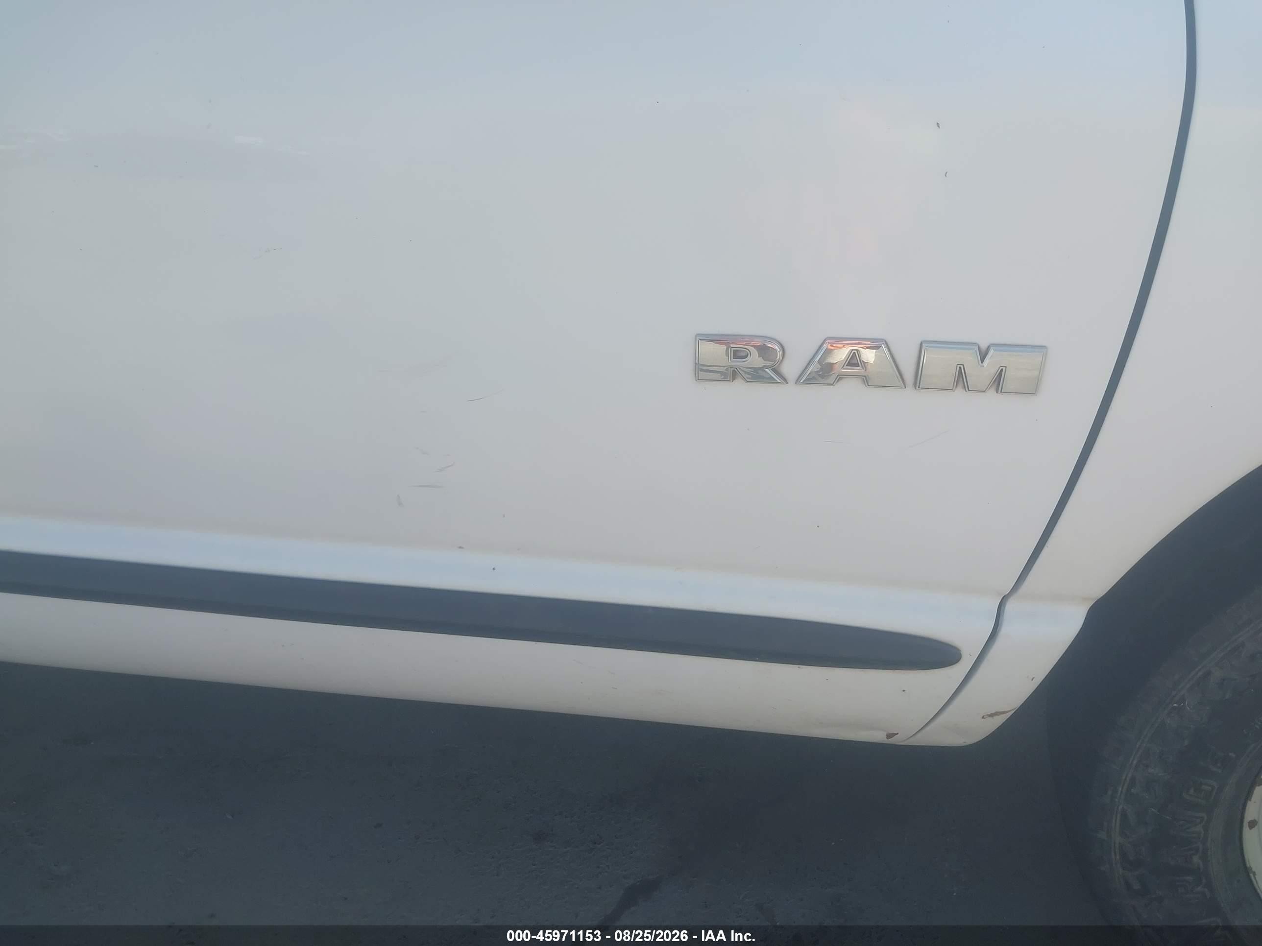 2008 Dodge Ram 1500 St/sxt White vin: 1D3HA16N98J174266