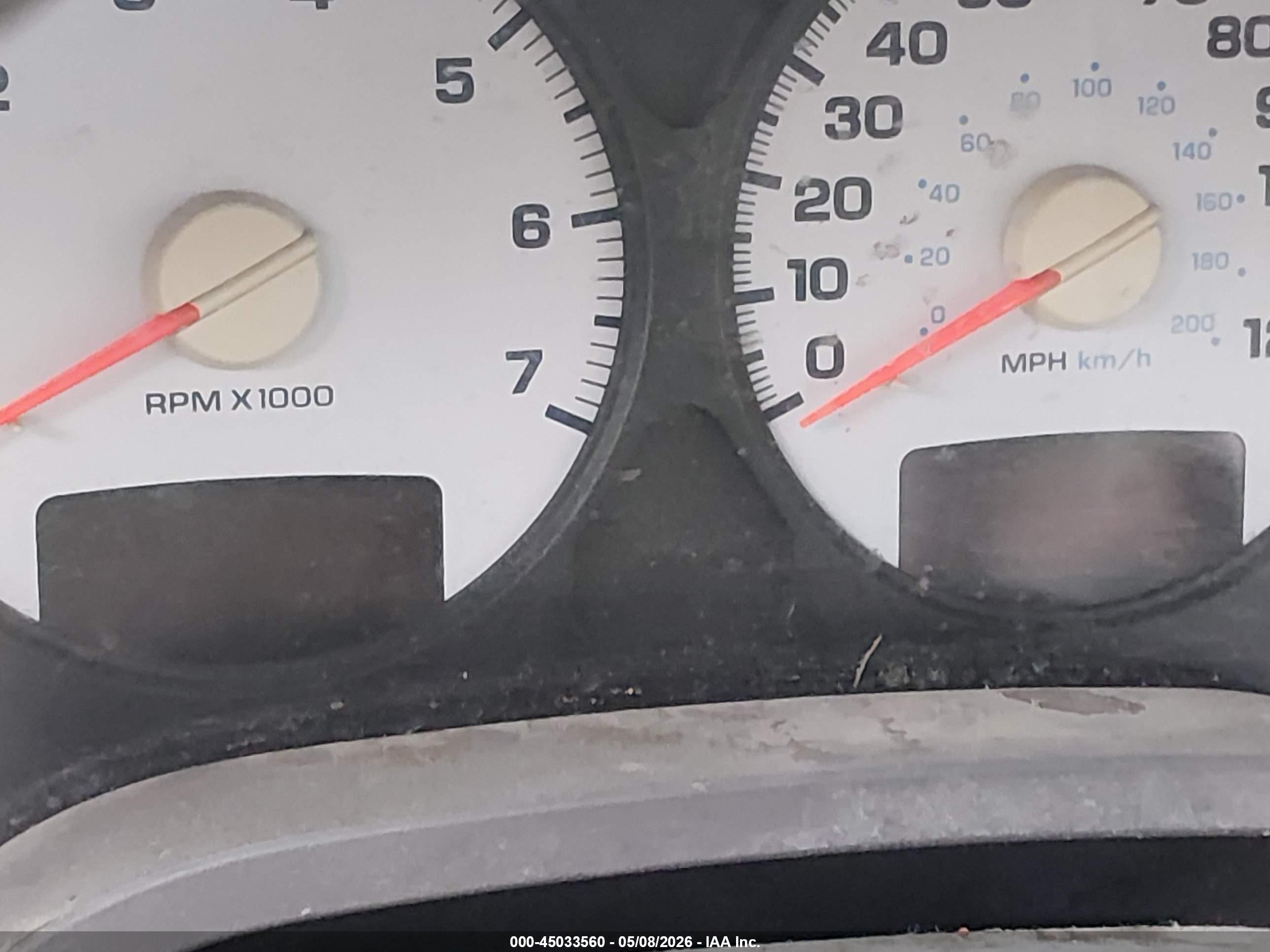 2004 Dodge Ram 1500 Slt/laramie Champagne vin: 1D3HA18D34J189439