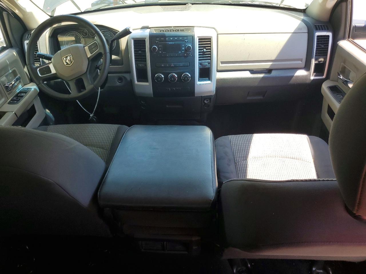 2009 Dodge Ram 1500 Gray vin: 1D3HB13P39S717335