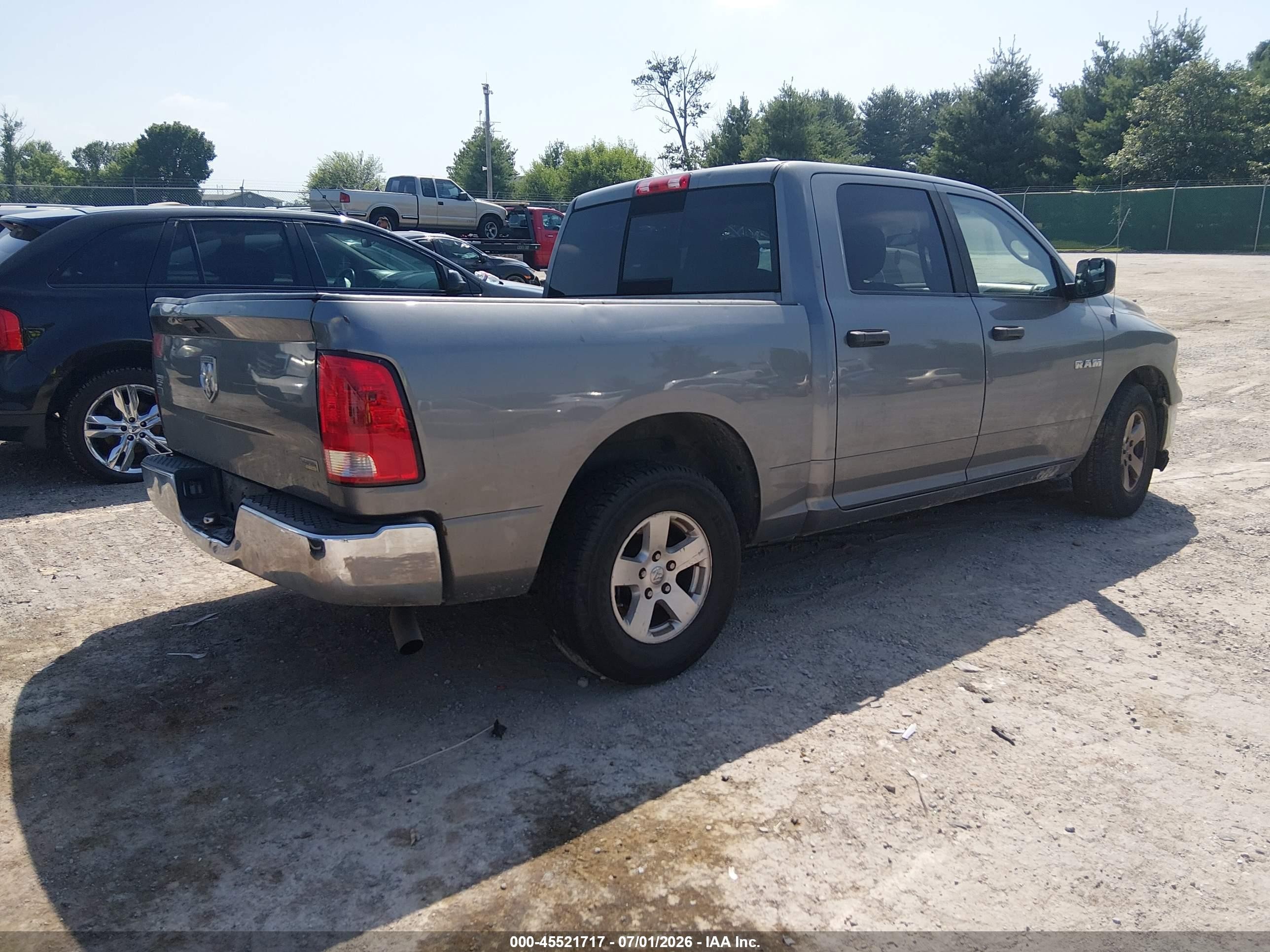 2009 Dodge Ram 1500 Slt/sport/trx Серебряный vin: 1D3HB13P39S738234