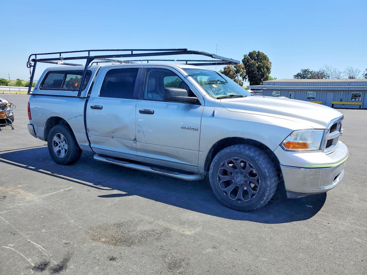 2009 Dodge Ram 1500 Серебряный vin: 1D3HB13P59J507048