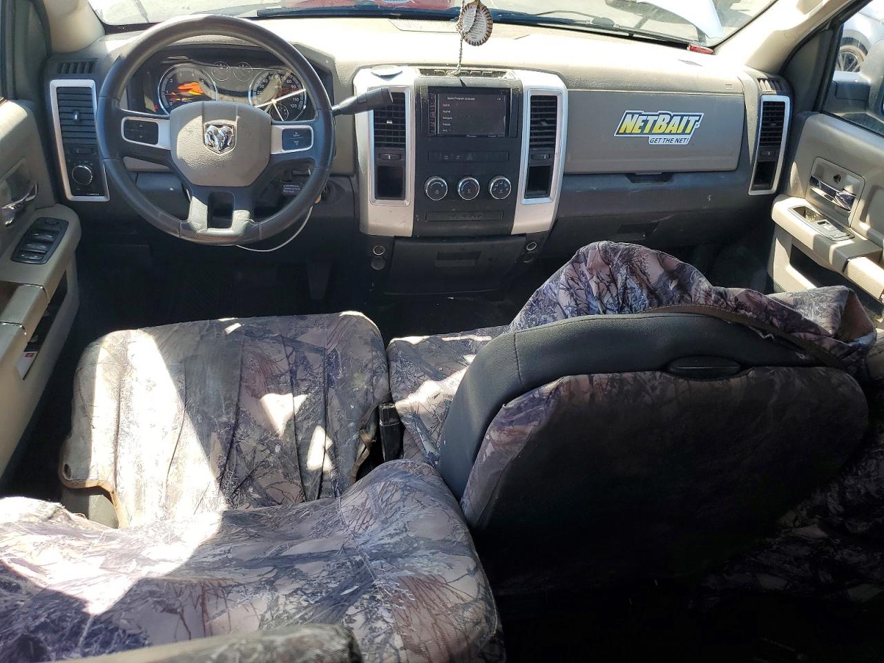 2009 Dodge Ram 1500 Серебряный vin: 1D3HB13P59J507048