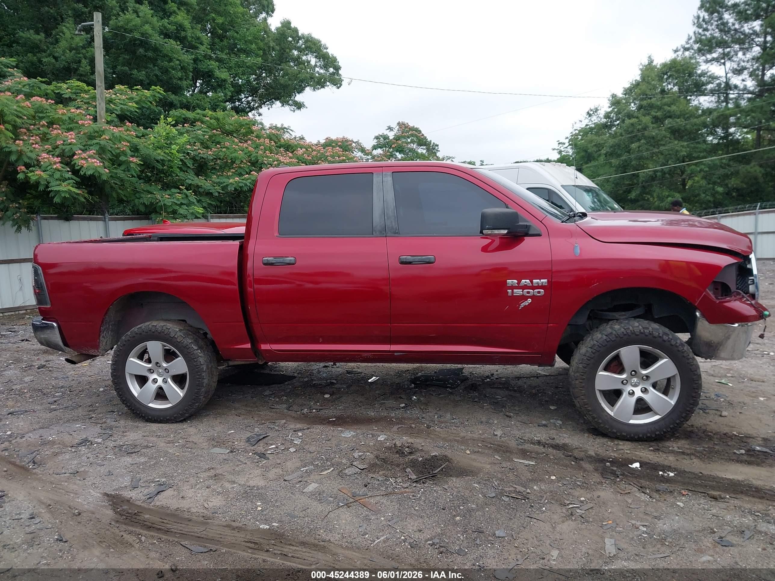 2009 Dodge Ram 1500 Slt/sport/trx Red vin: 1D3HB13PX9S727571
