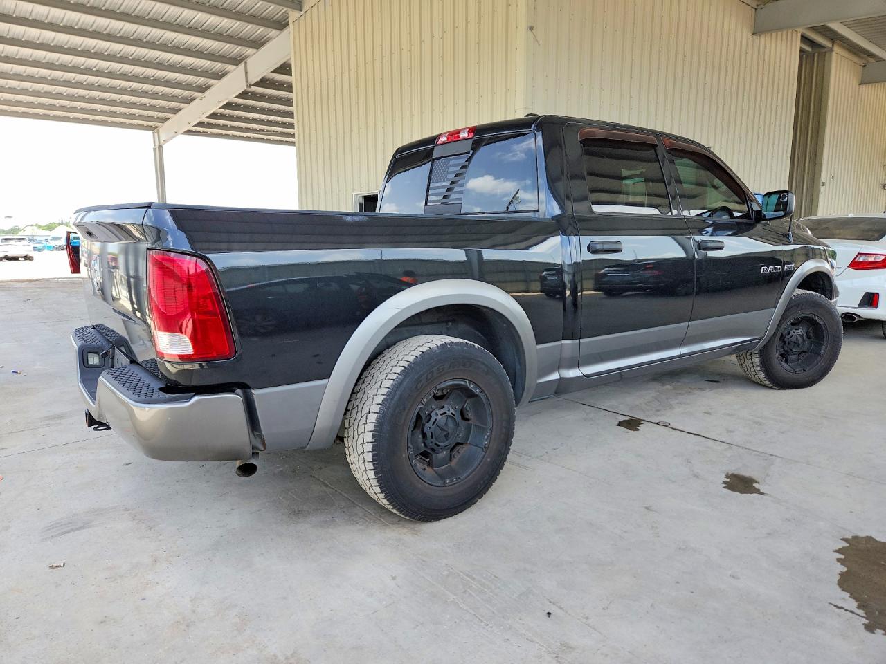 2009 Dodge Ram 1500 Black vin: 1D3HB13T09S748183