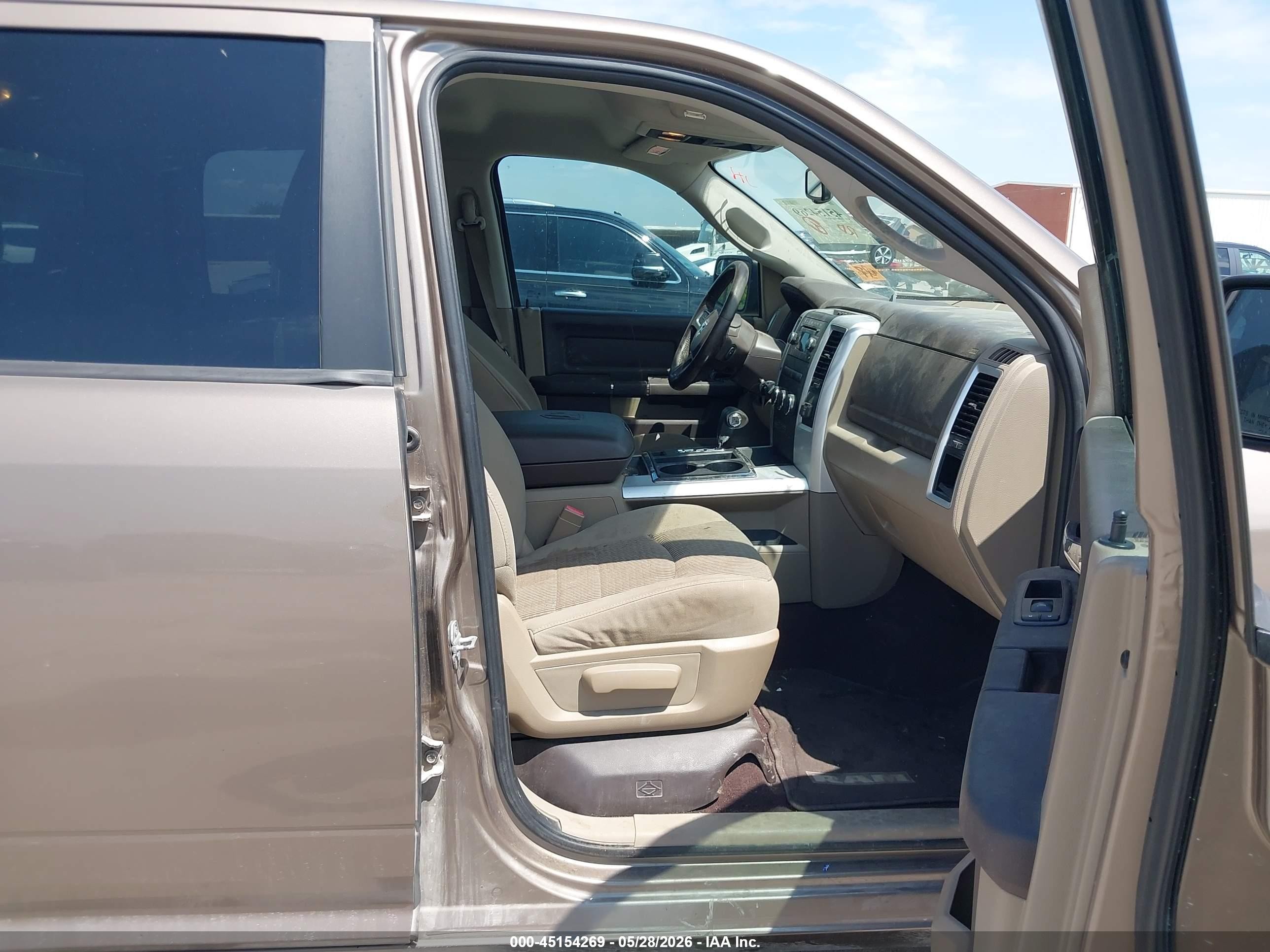 2009 Dodge Ram 1500 Slt/sport/trx Коричневый vin: 1D3HB13T09S752511
