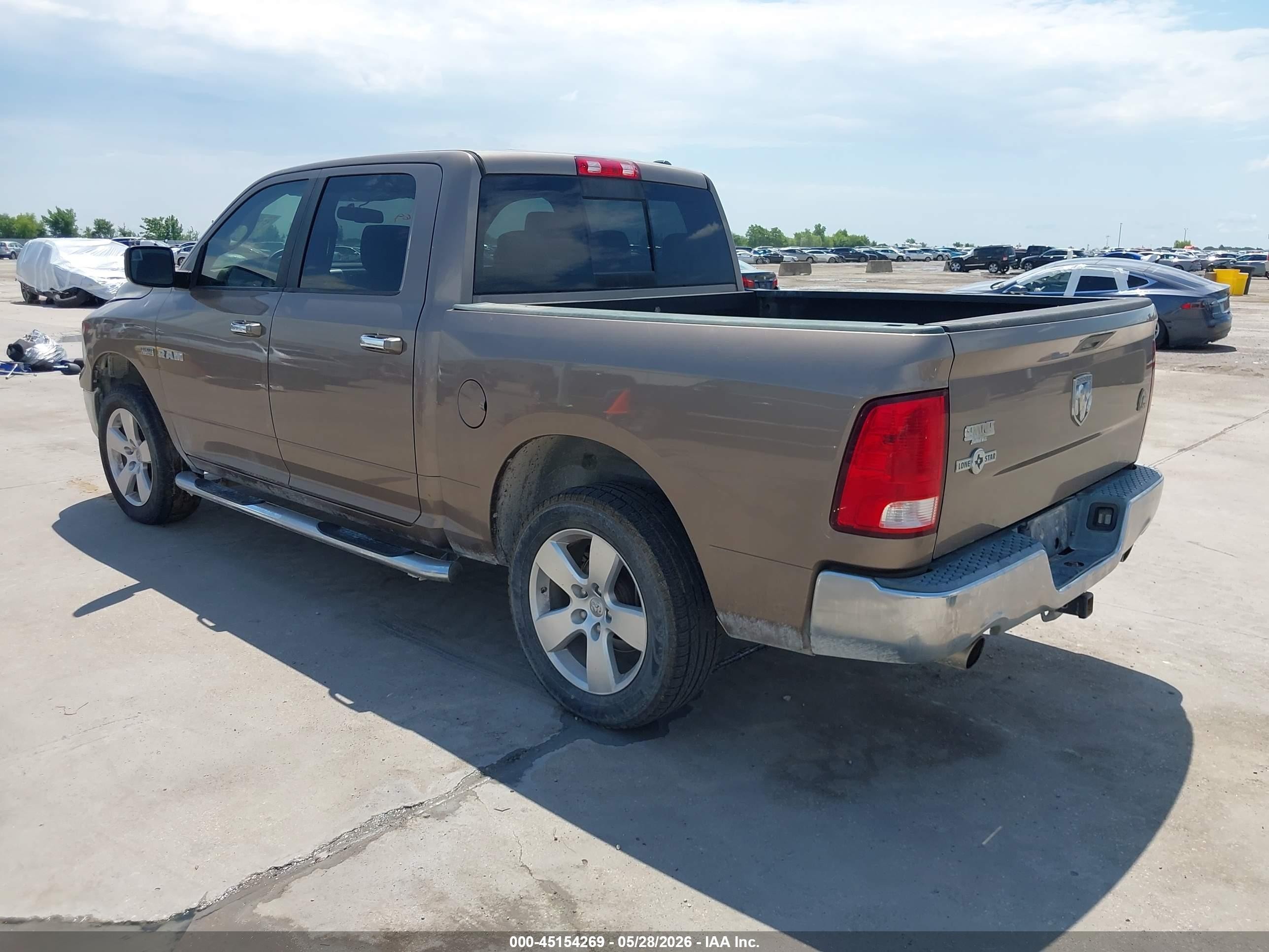 2009 Dodge Ram 1500 Slt/sport/trx Коричневый vin: 1D3HB13T09S752511