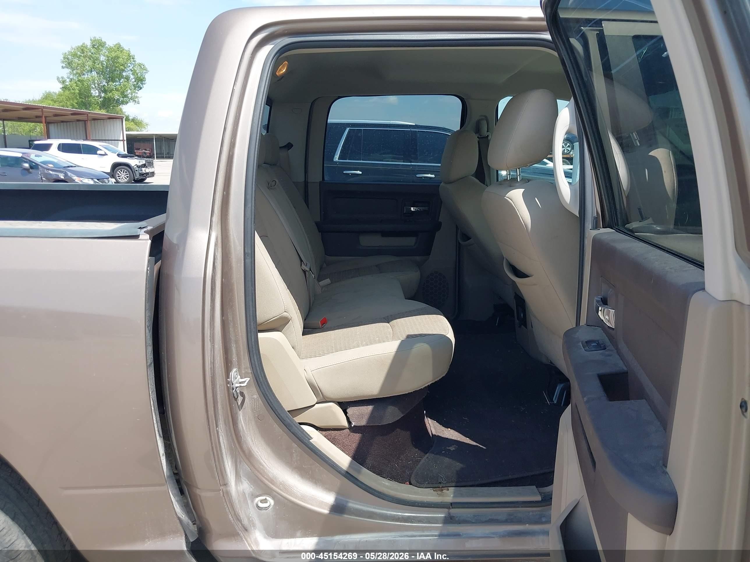 2009 Dodge Ram 1500 Slt/sport/trx Коричневый vin: 1D3HB13T09S752511