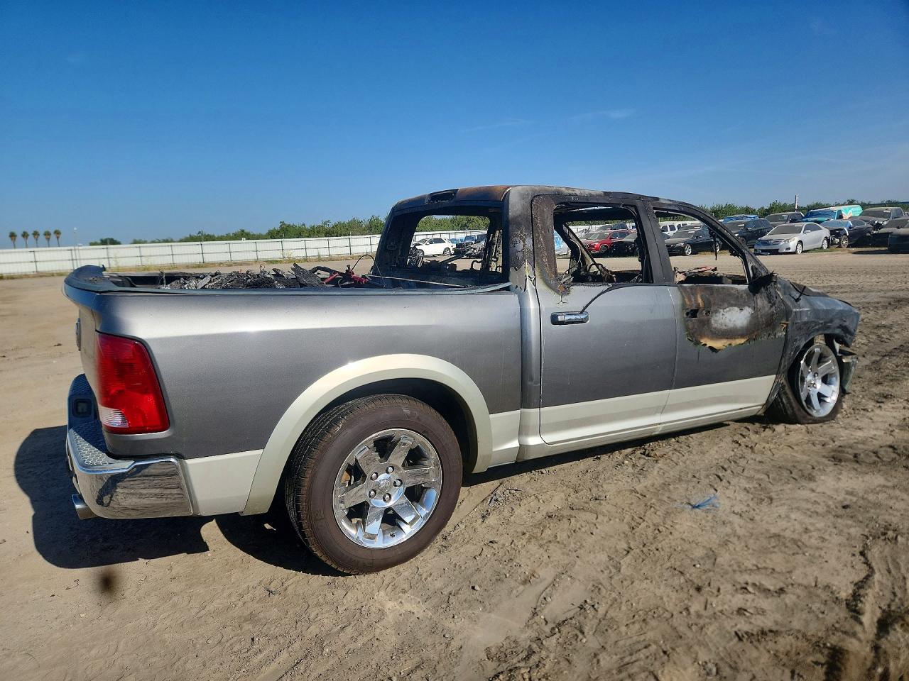 2009 Dodge Ram 1500 Gray vin: 1D3HB13T09S754131