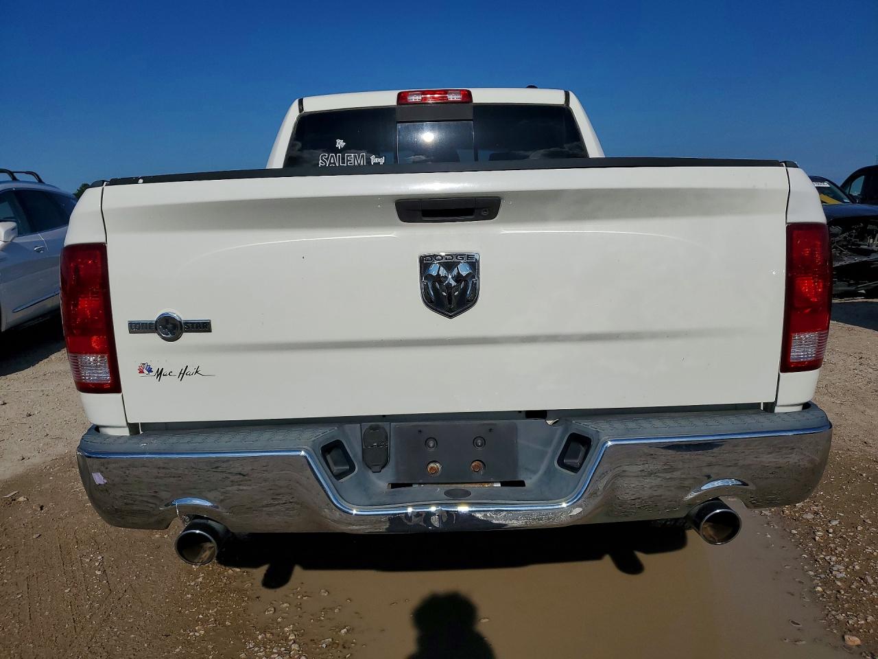 2009 Dodge Ram 1500 White vin: 1D3HB13T19J513345