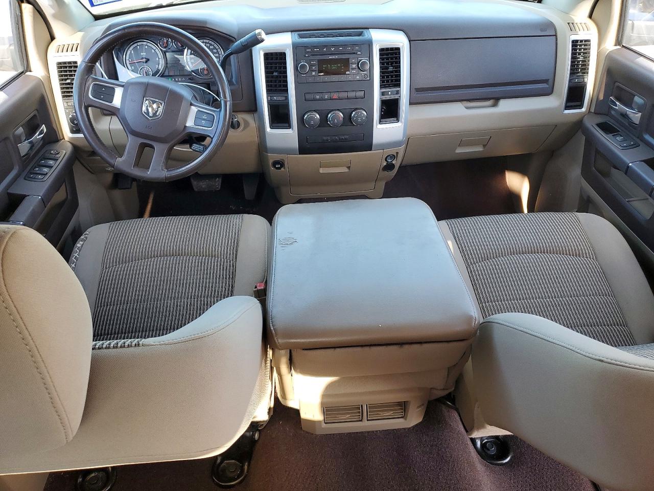 2009 Dodge Ram 1500 White vin: 1D3HB13T19J513345