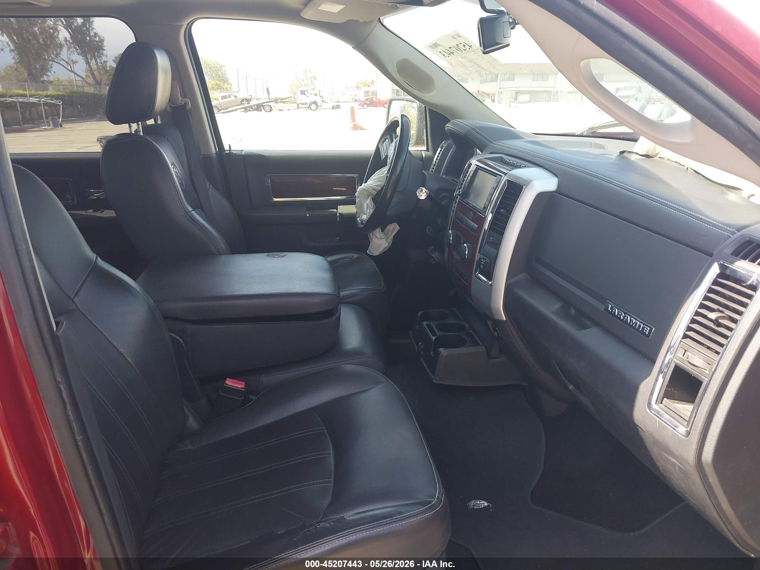 2009 Dodge Ram 1500 Laramie Red vin: 1D3HB13T29S748413