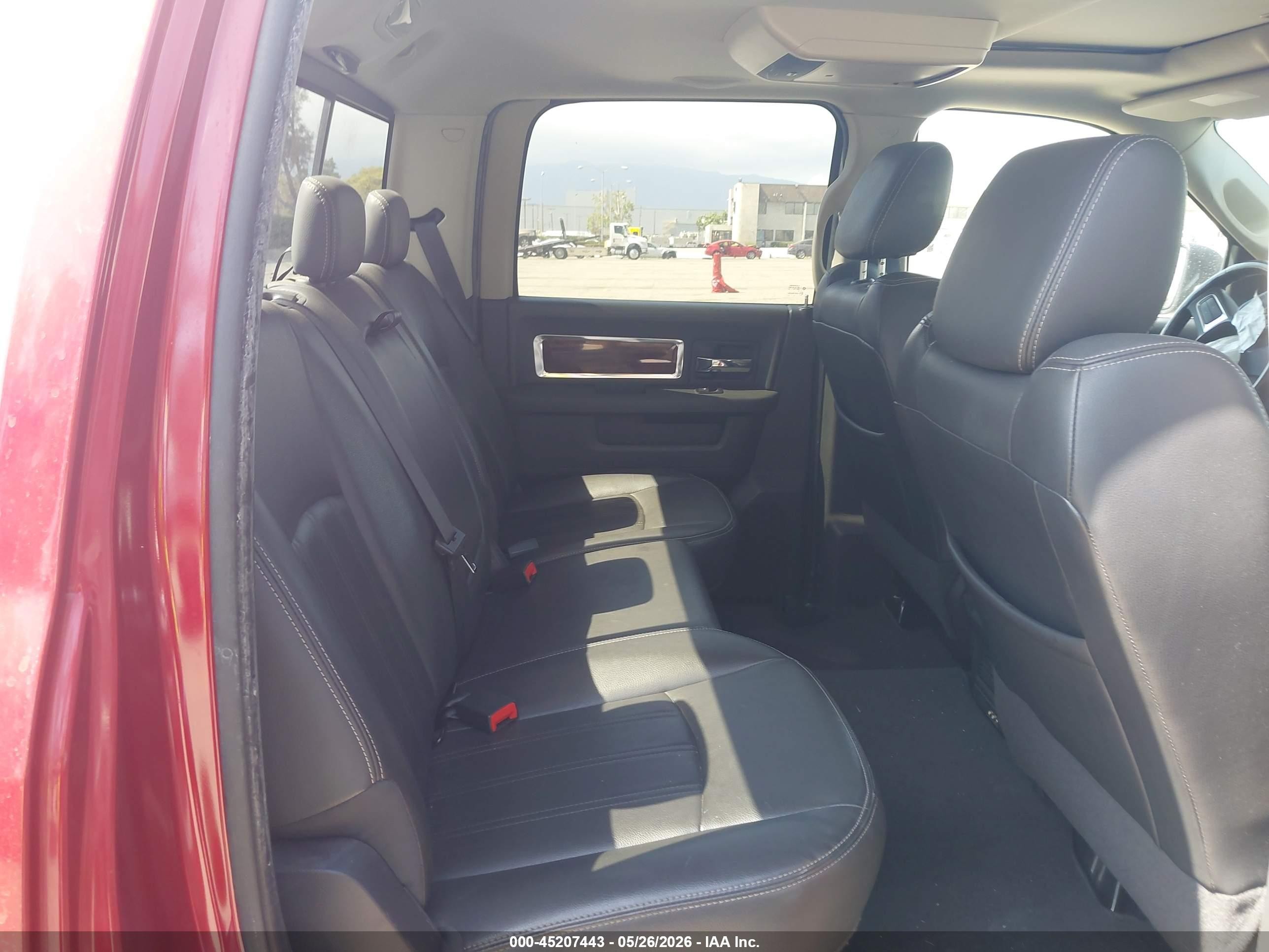 2009 Dodge Ram 1500 Laramie Red vin: 1D3HB13T29S748413