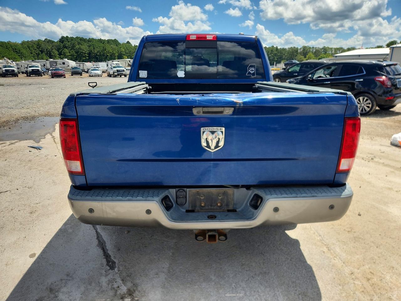 2009 Dodge Ram 1500 Blue vin: 1D3HB13T39J525707