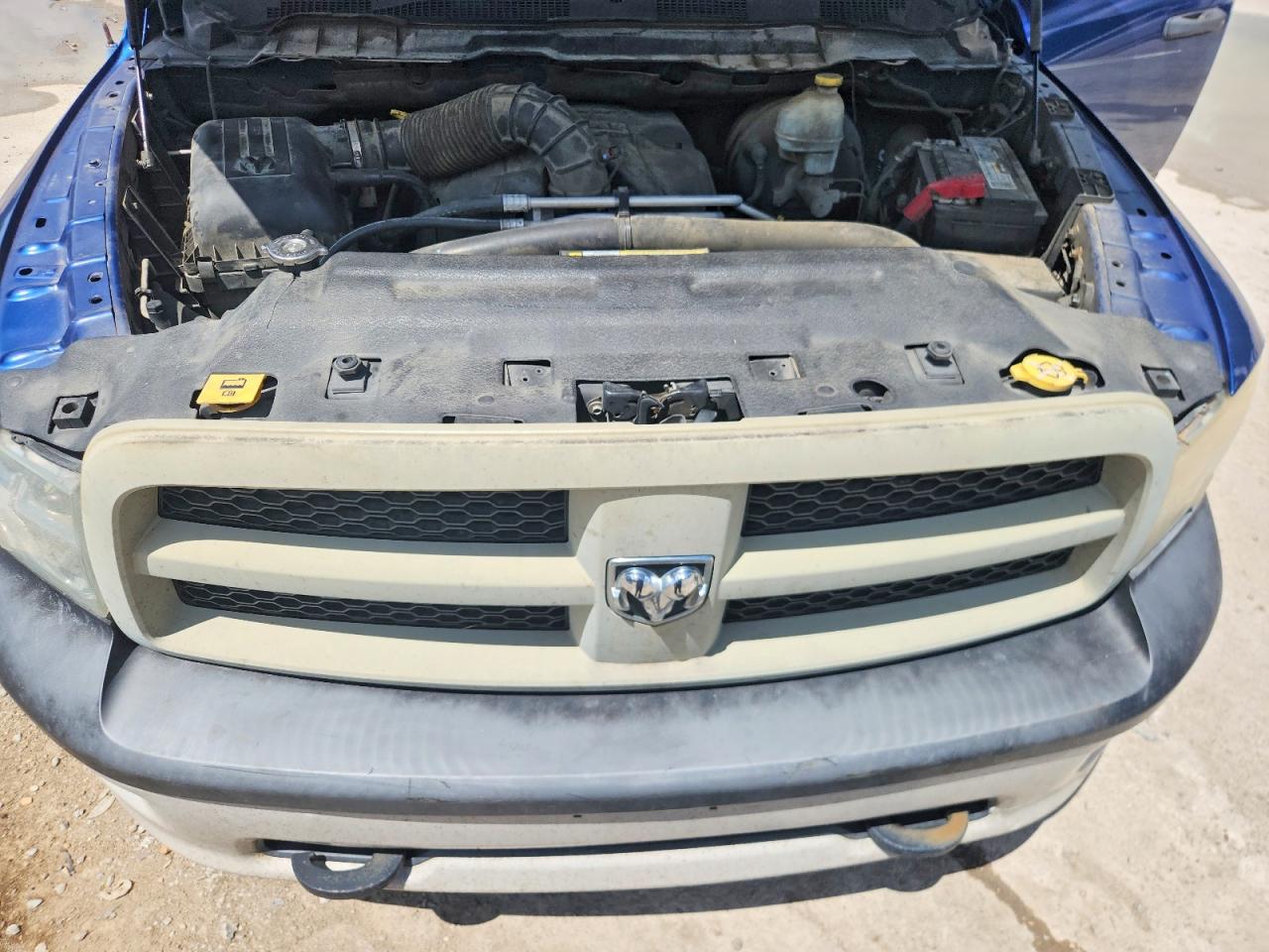 2009 Dodge Ram 1500 Blue vin: 1D3HB13T39J525707
