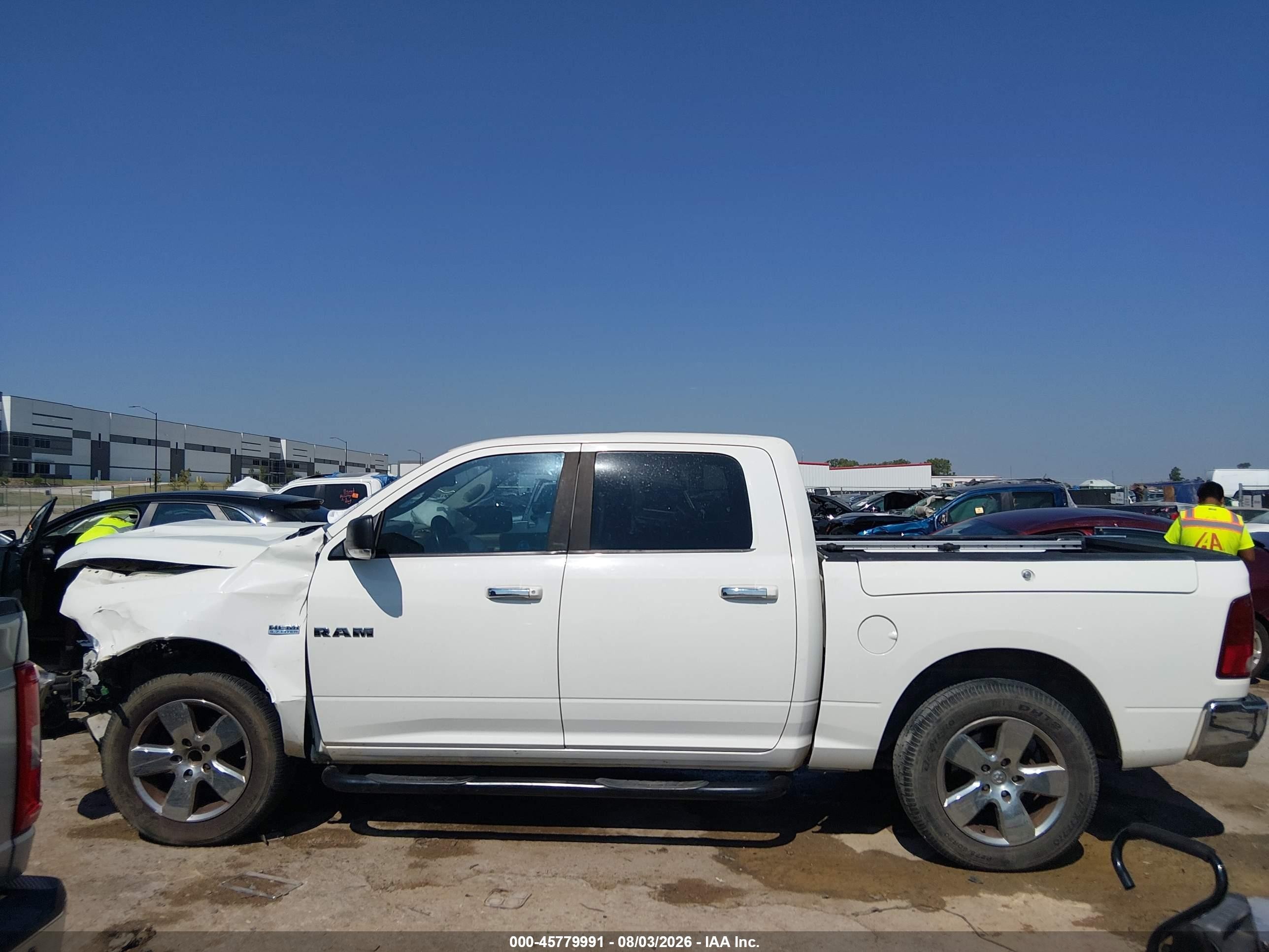 2009 Dodge Ram 1500 Slt/sport/trx White vin: 1D3HB13T49J514795