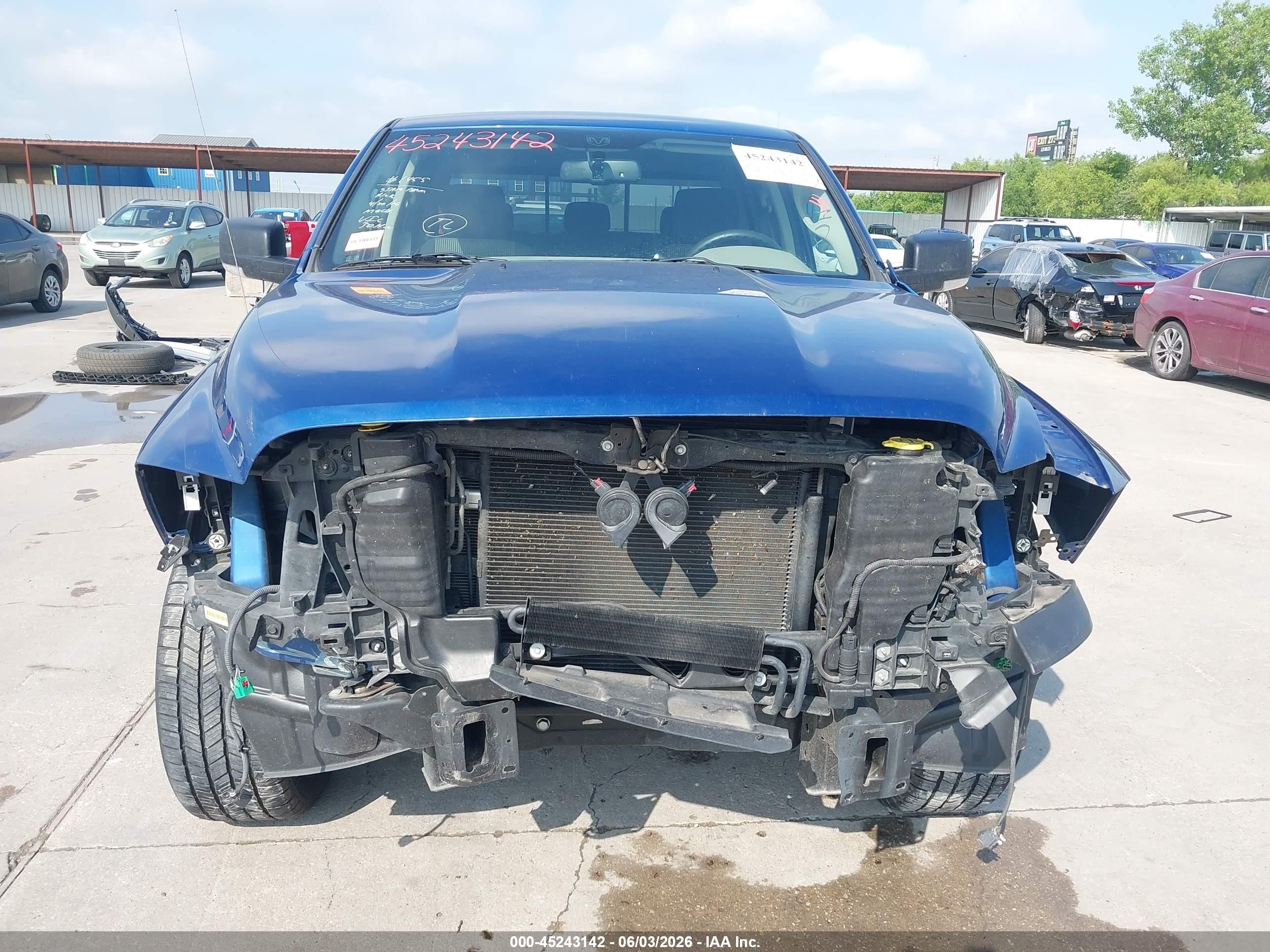 2009 Dodge Ram 1500 Slt/sport/trx Blue vin: 1D3HB13T49S748364
