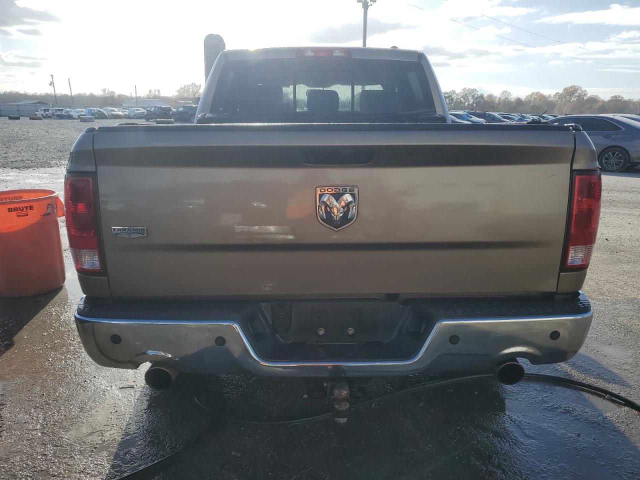 2009 Dodge Ram 1500 Tan vin: 1D3HB13T59S772933
