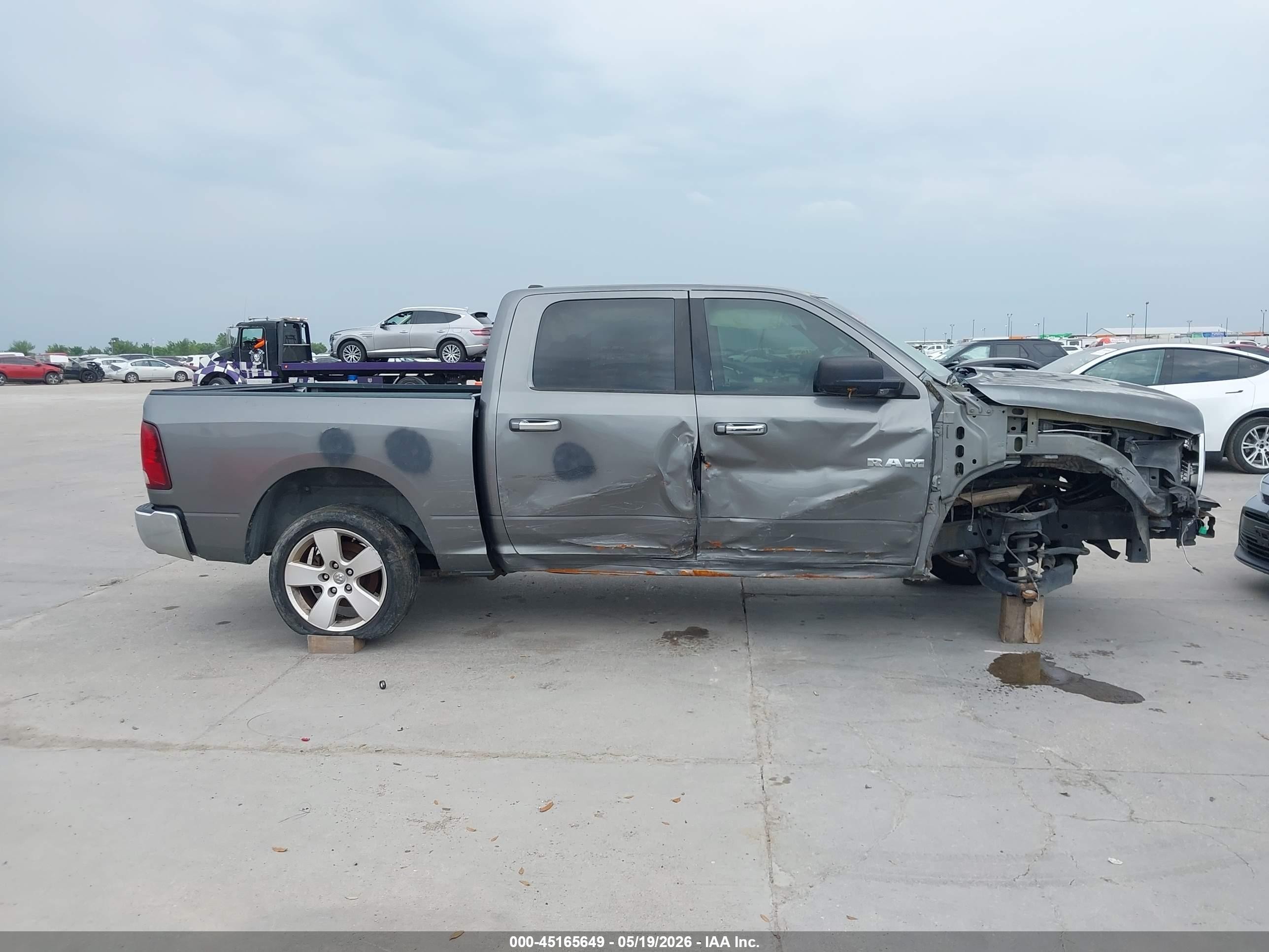 2009 Dodge Ram 1500 Slt/sport/trx Gray vin: 1D3HB13TX9S701016