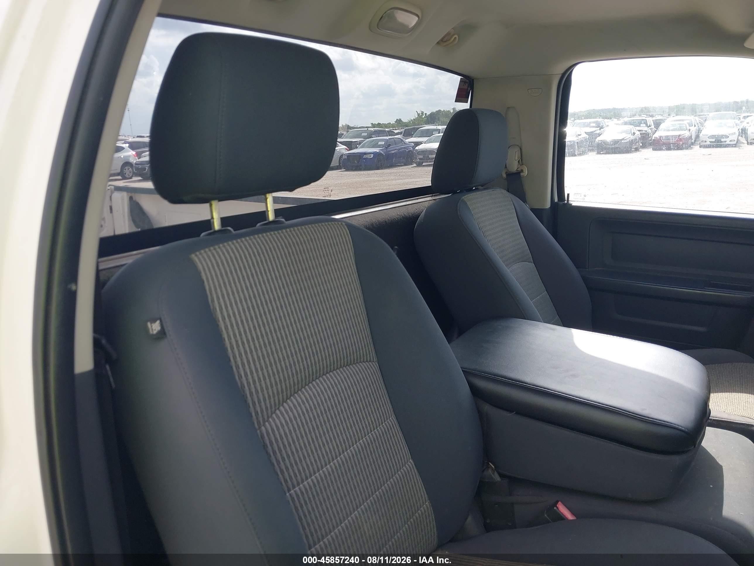 2009 Dodge Ram 1500 St White vin: 1D3HB16K99J502449