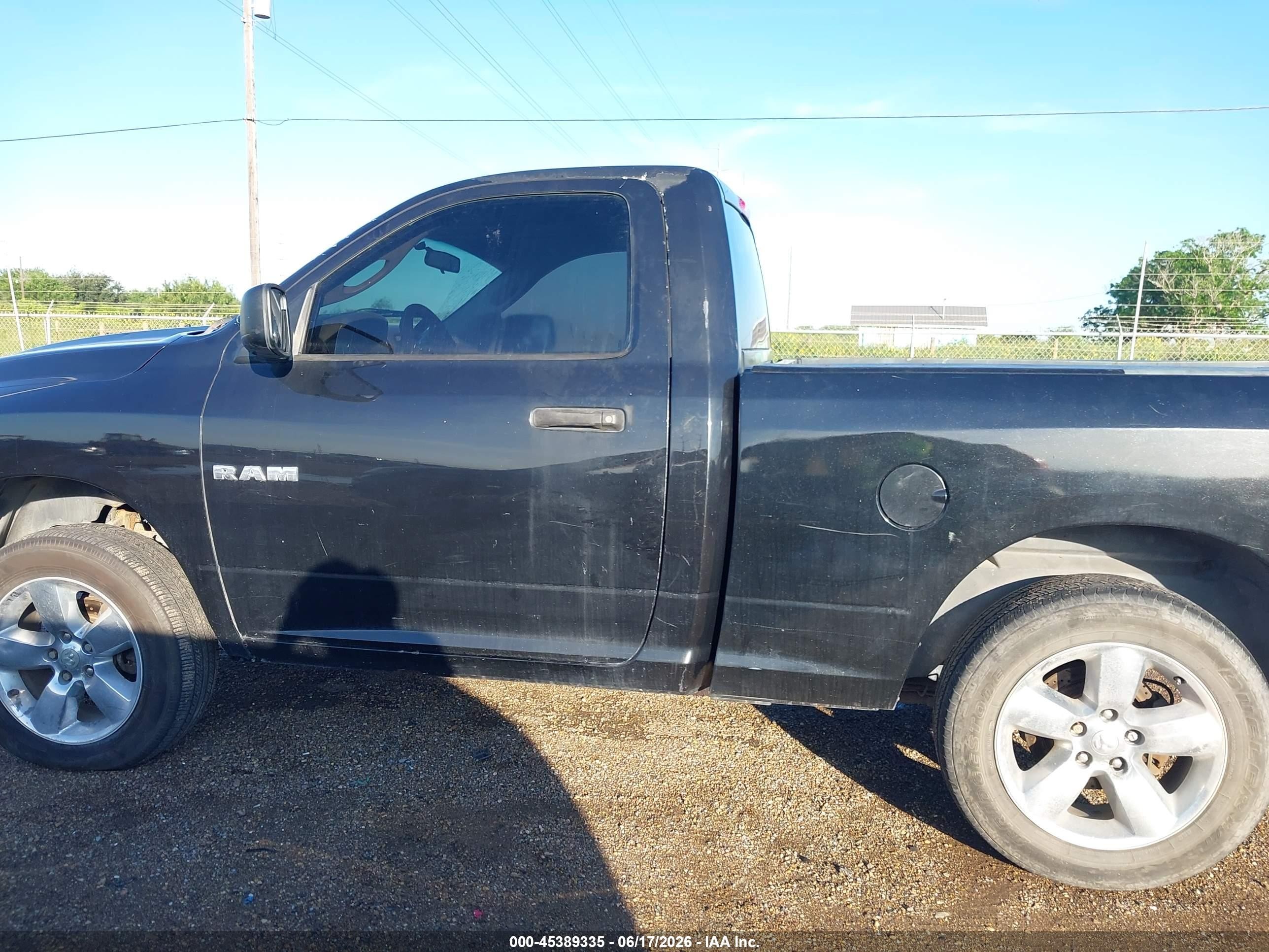 2009 Dodge Ram 1500 St Black vin: 1D3HB16KX9J519812
