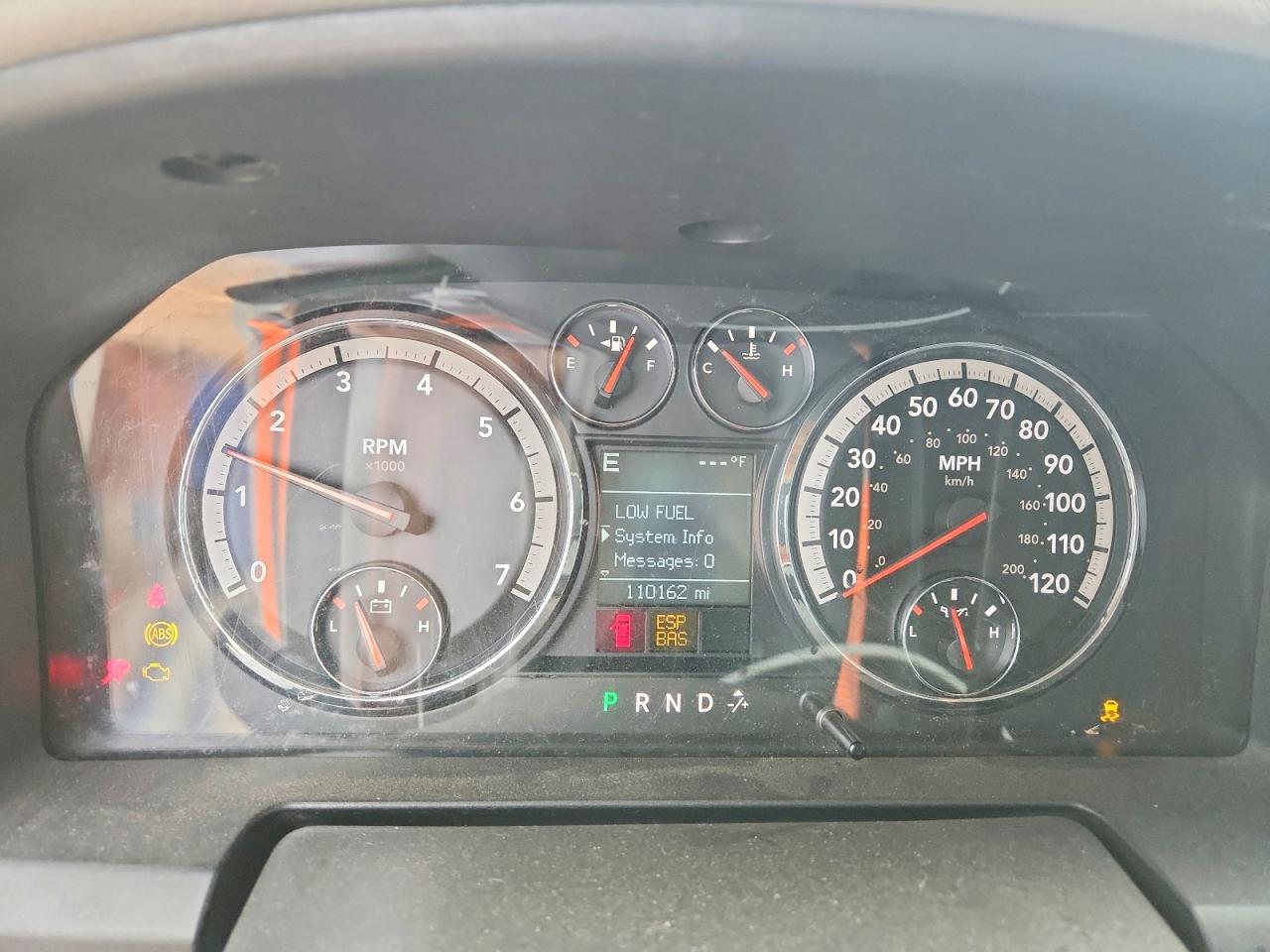 2009 Dodge Ram 1500 Белый vin: 1D3HB16P09J527574