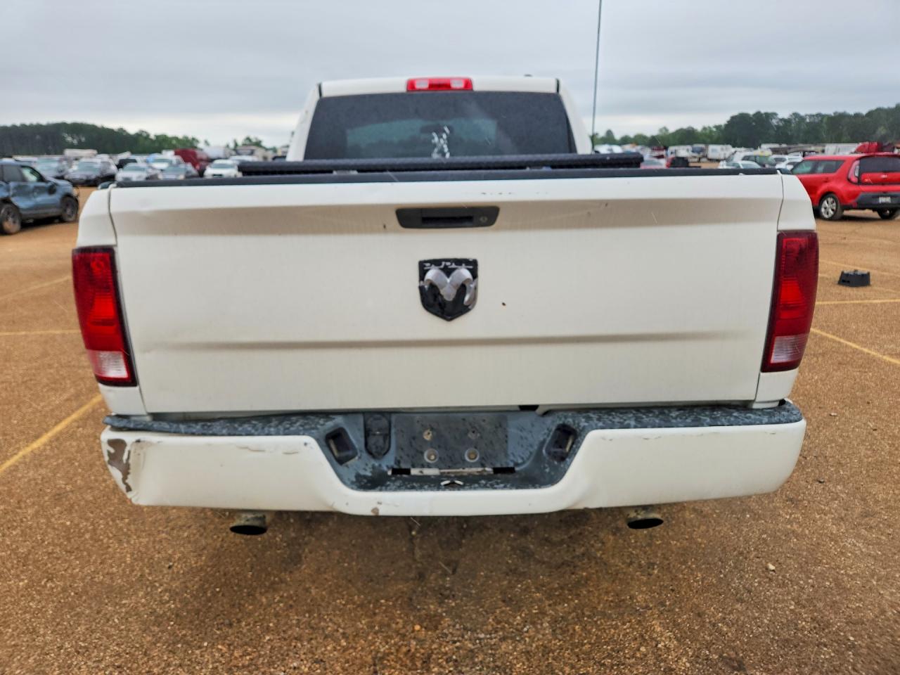 2009 Dodge Ram 1500 Белый vin: 1D3HB16P09J527574