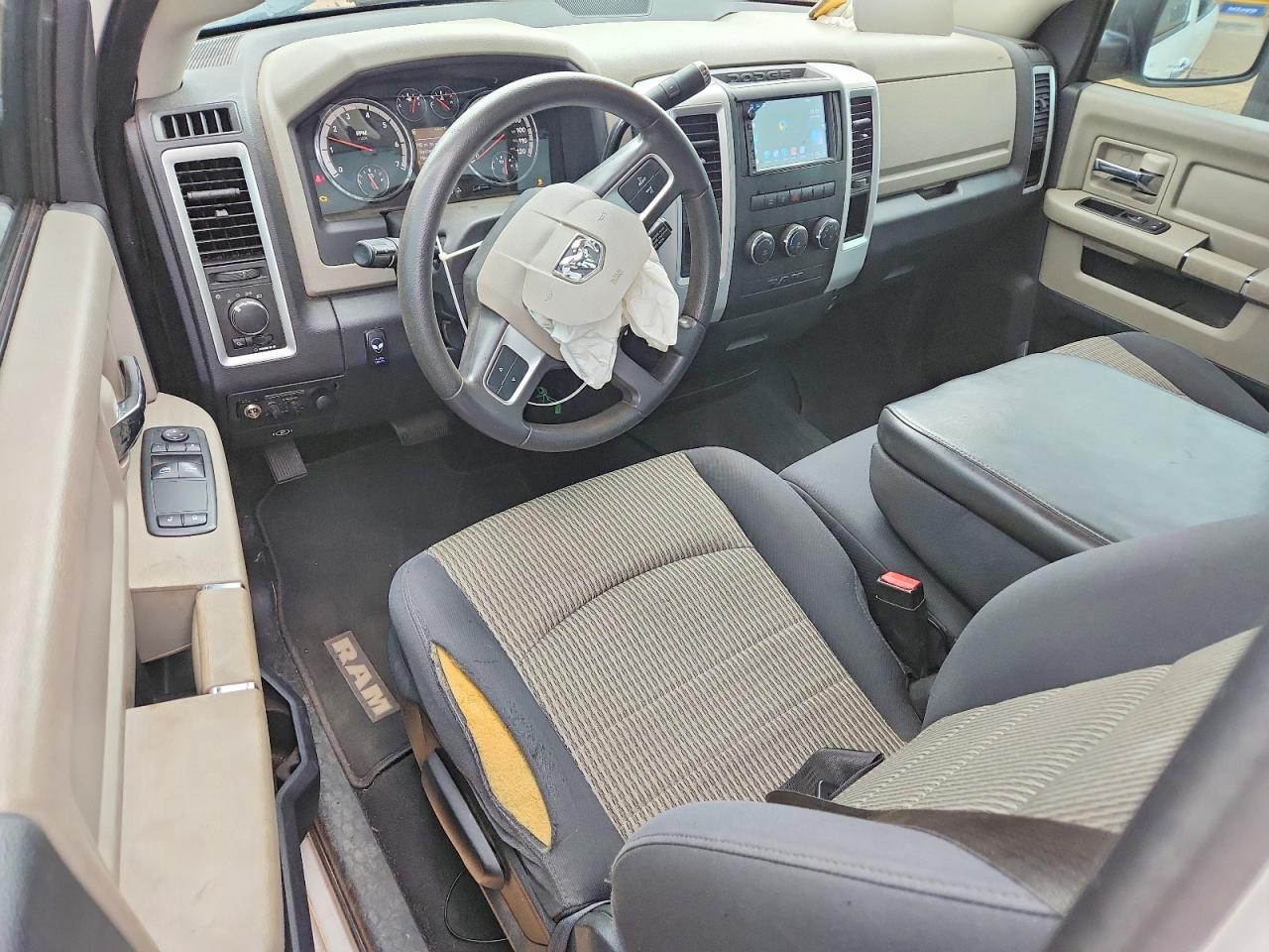 2009 Dodge Ram 1500 Белый vin: 1D3HB16P09J527574