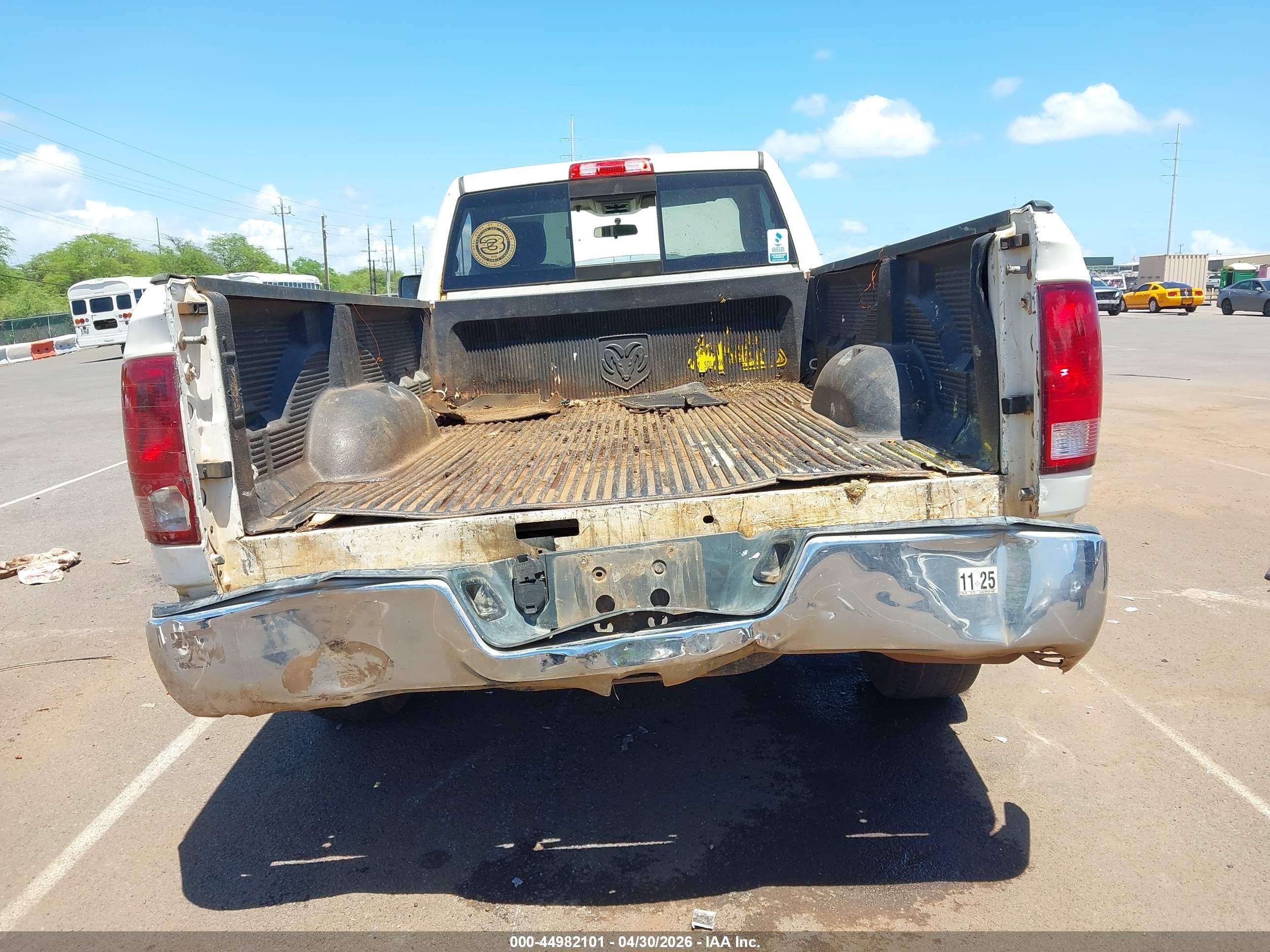 2009 Dodge Ram 1500 Slt/trx White vin: 1D3HB16P99J515987