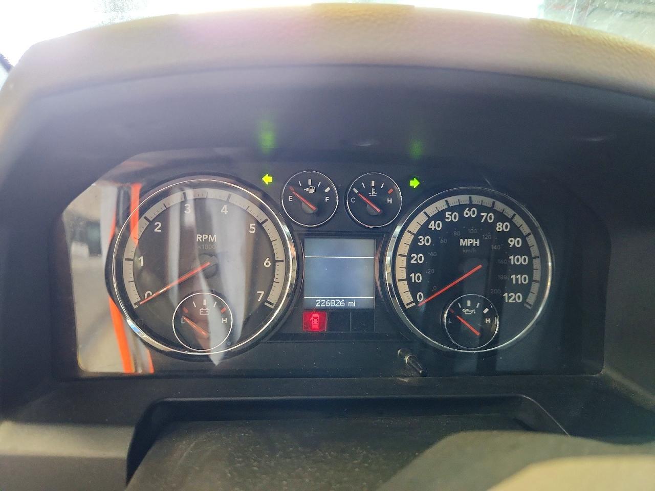 2009 Dodge Ram 1500 Серебряный vin: 1D3HB16P99J518484