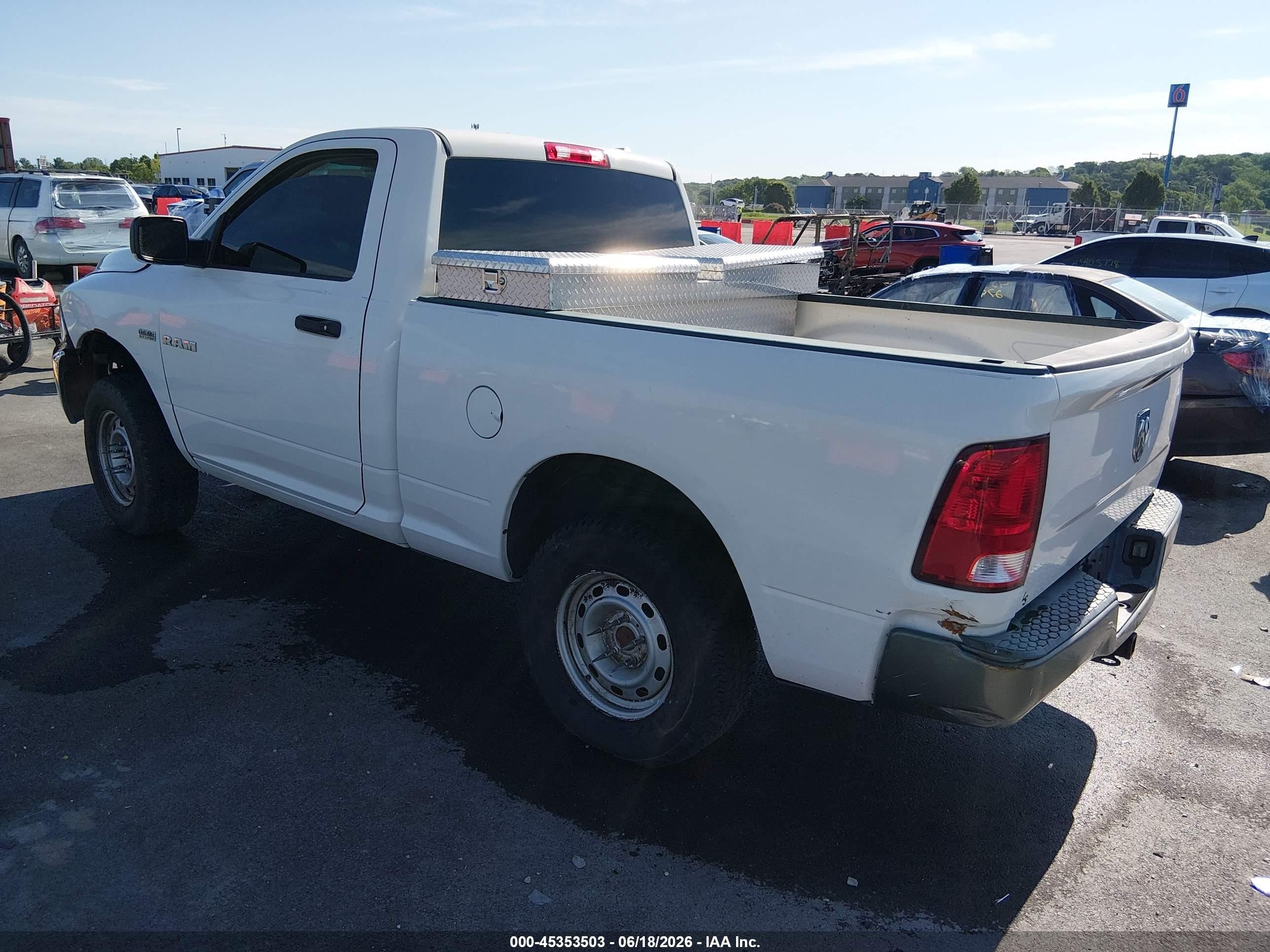 2009 Dodge Ram 1500 St White vin: 1D3HB16T79J516780