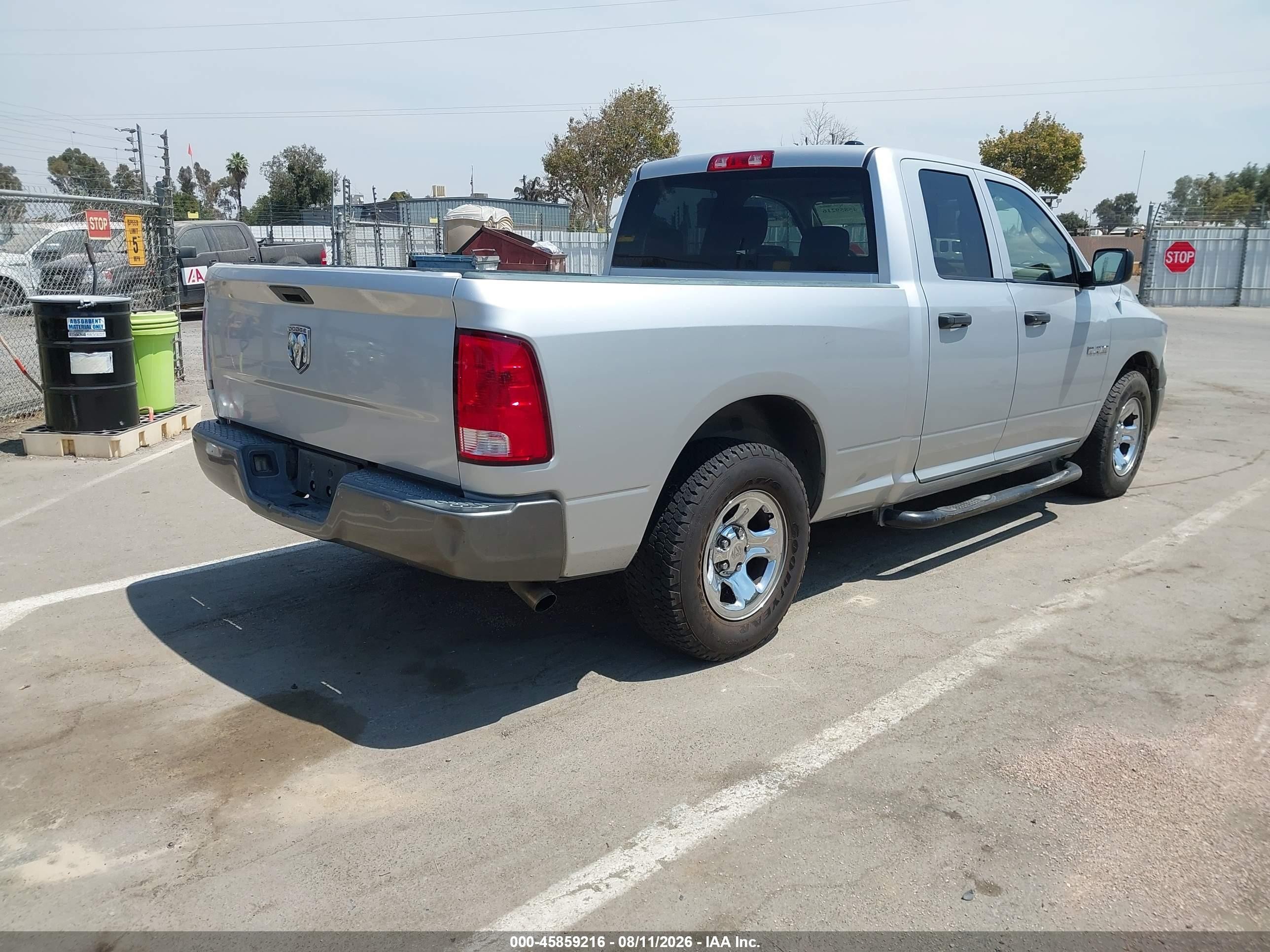 2009 Dodge Ram 1500 St Silver vin: 1D3HB18K29S745964