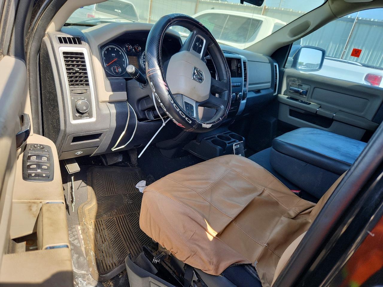 2009 Dodge Ram 1500 Черный vin: 1D3HB18P49S728529