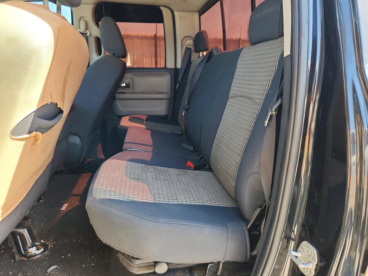 2009 Dodge Ram 1500 Черный vin: 1D3HB18P49S728529