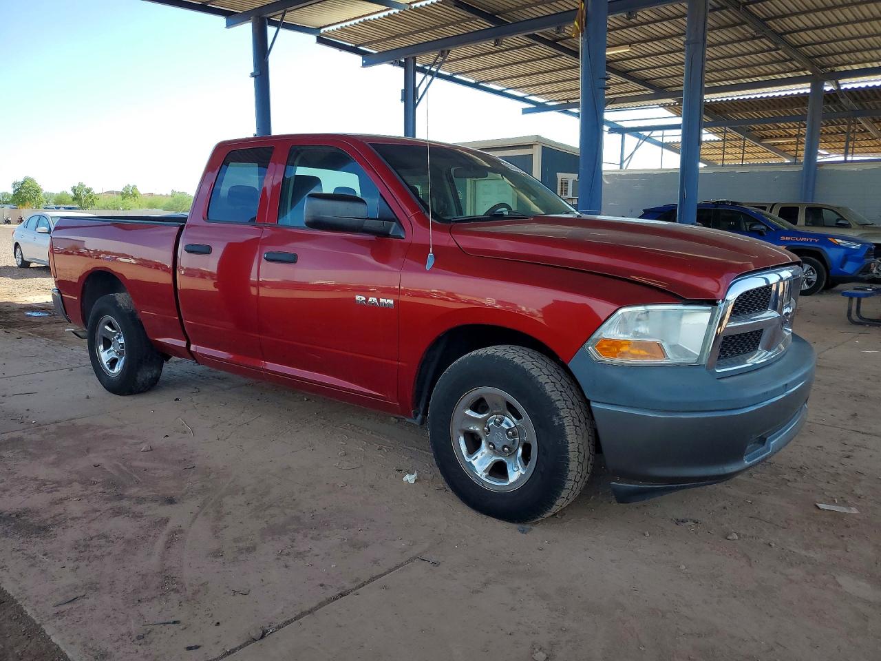2009 Dodge Ram 1500 Red vin: 1D3HB18P49S760476