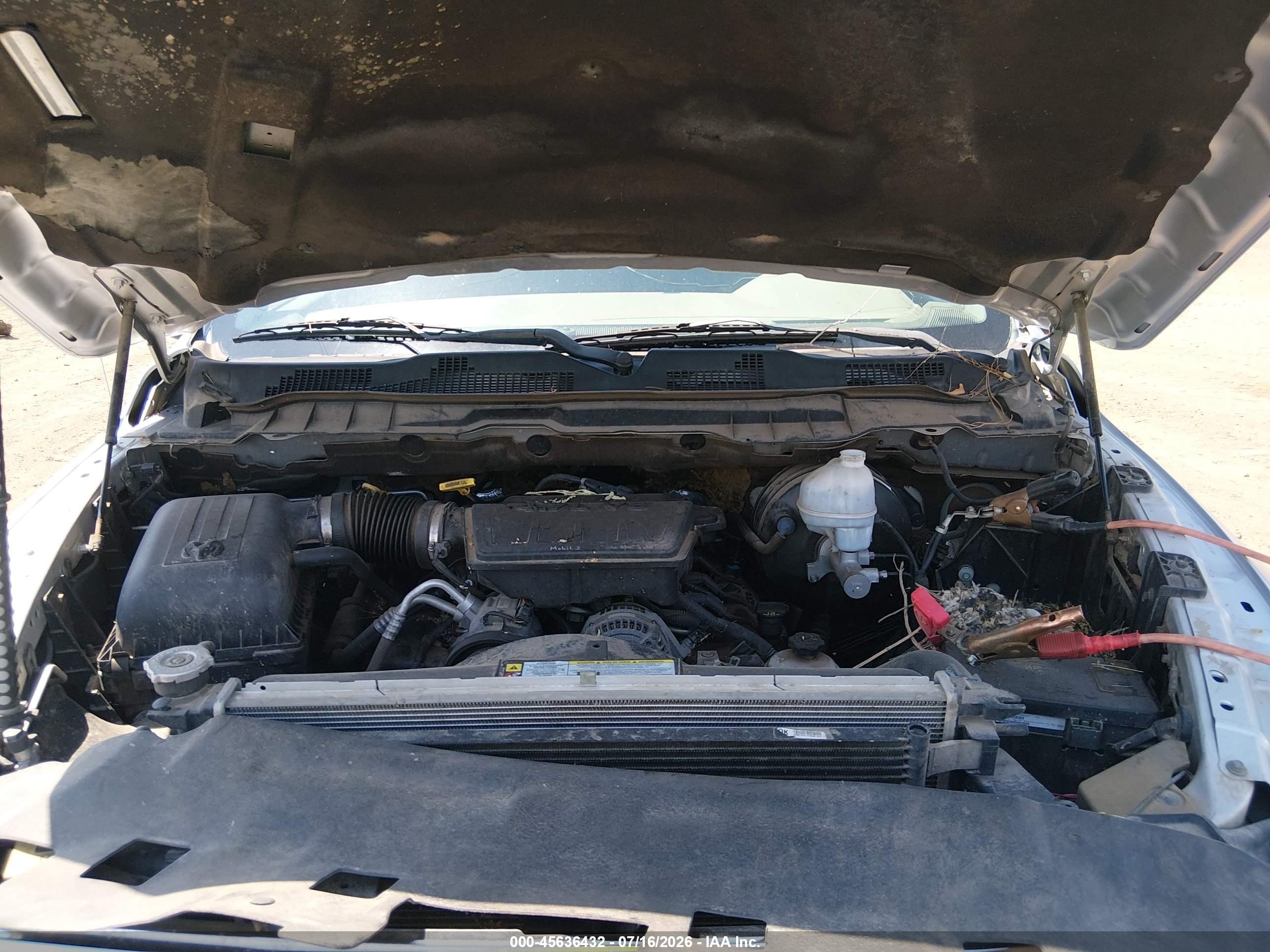 2009 Dodge Ram 1500 Slt/sport/trx Серебряный vin: 1D3HB18P49S796636