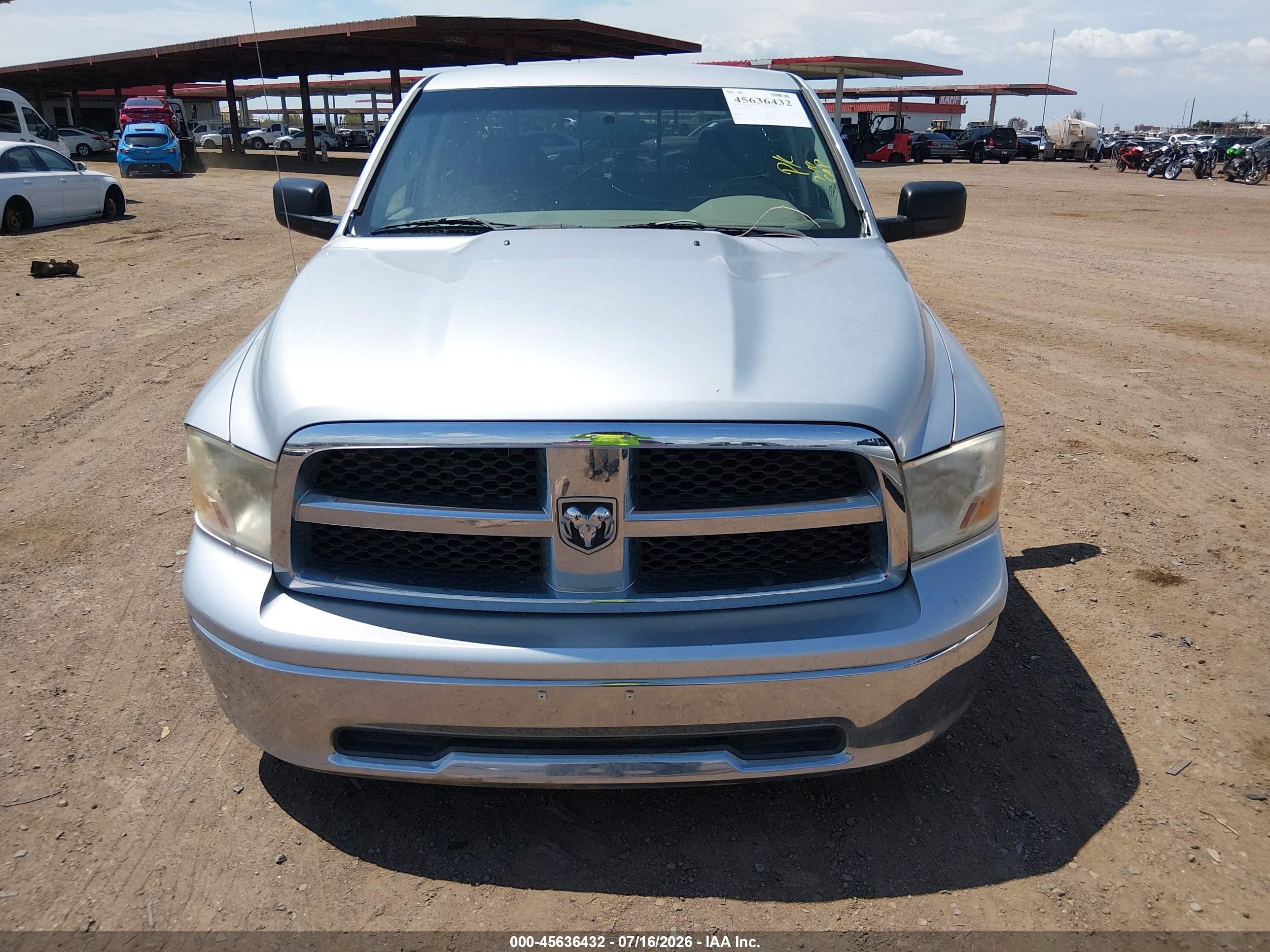 2009 Dodge Ram 1500 Slt/sport/trx Серебряный vin: 1D3HB18P49S796636