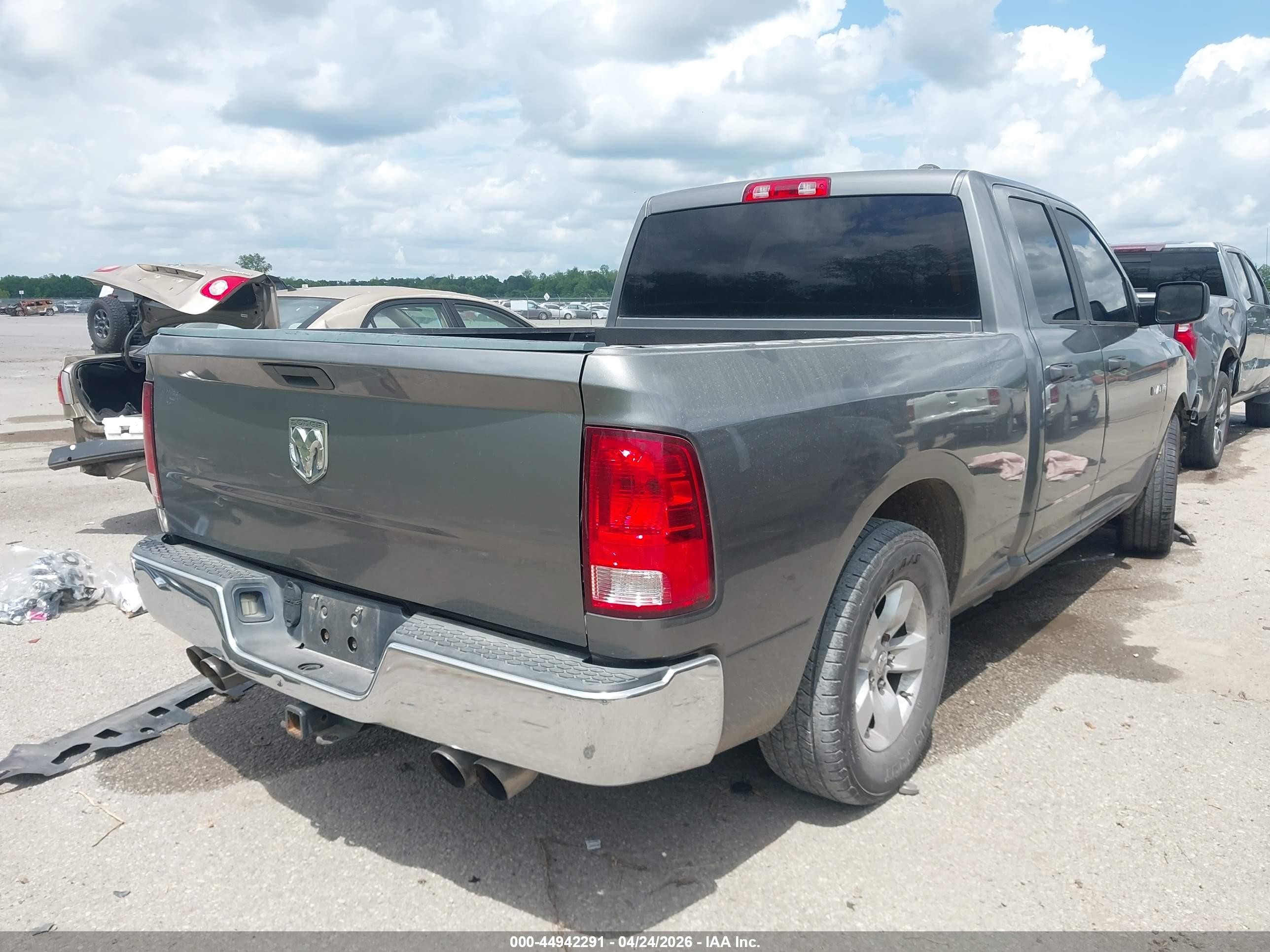 2009 Dodge Ram 1500 Slt/sport/trx Gray vin: 1D3HB18P69S738334