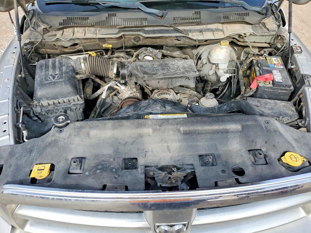2009 Dodge Ram 1500 Silver vin: 1D3HB18P89S762795